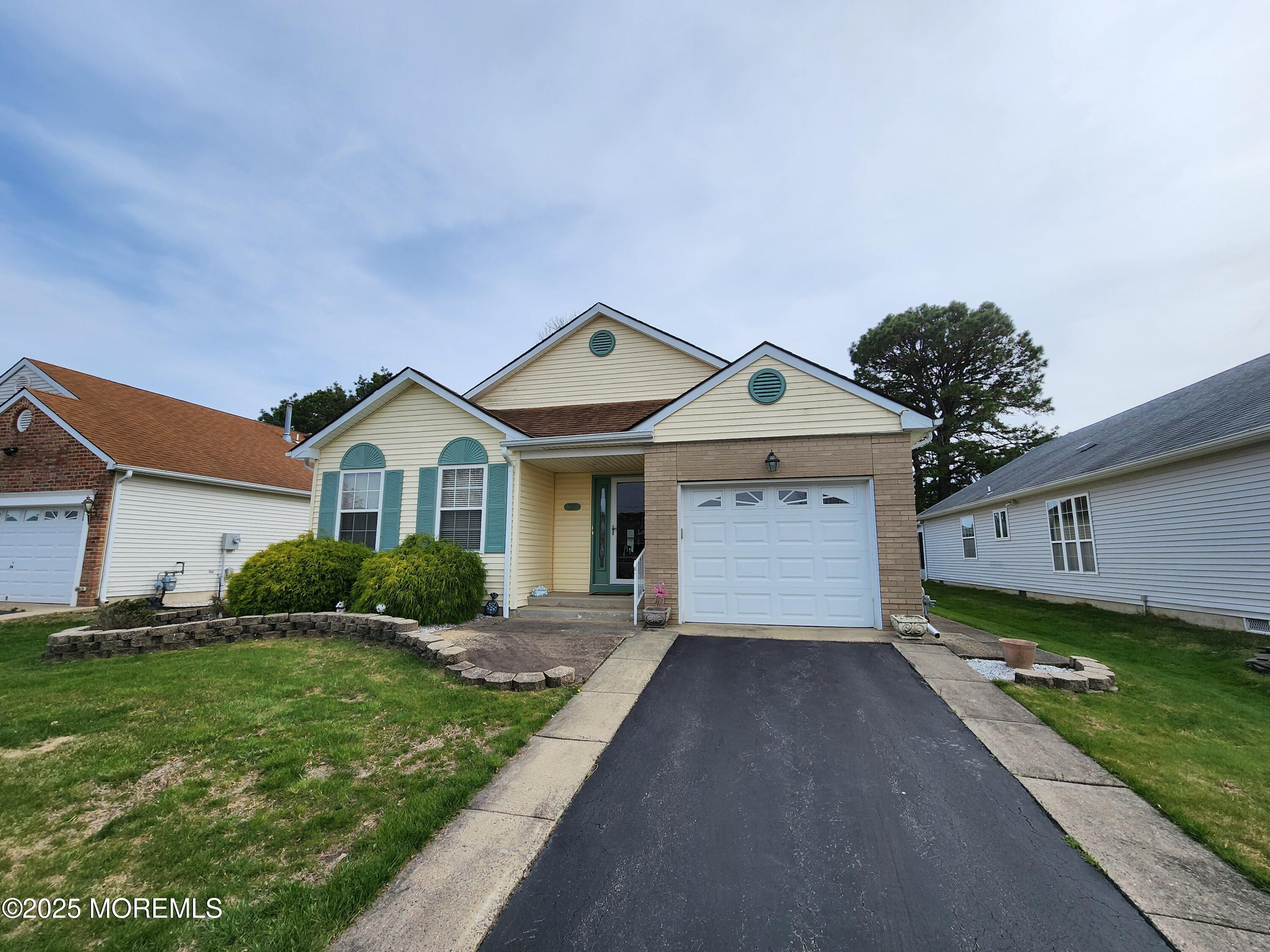 25 Portsmouth Drive, Toms River, New Jersey image 3