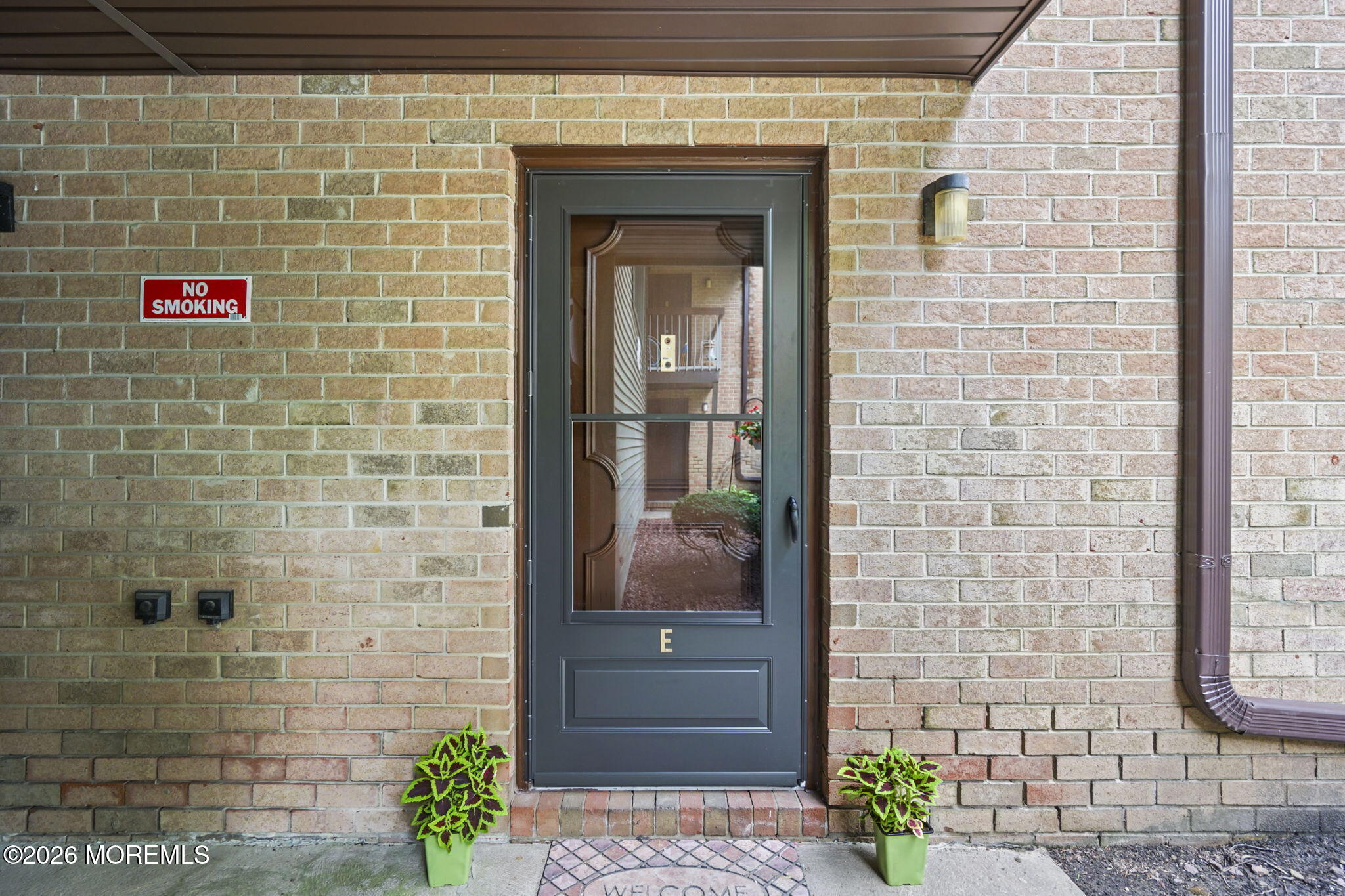 233 Medford Court E