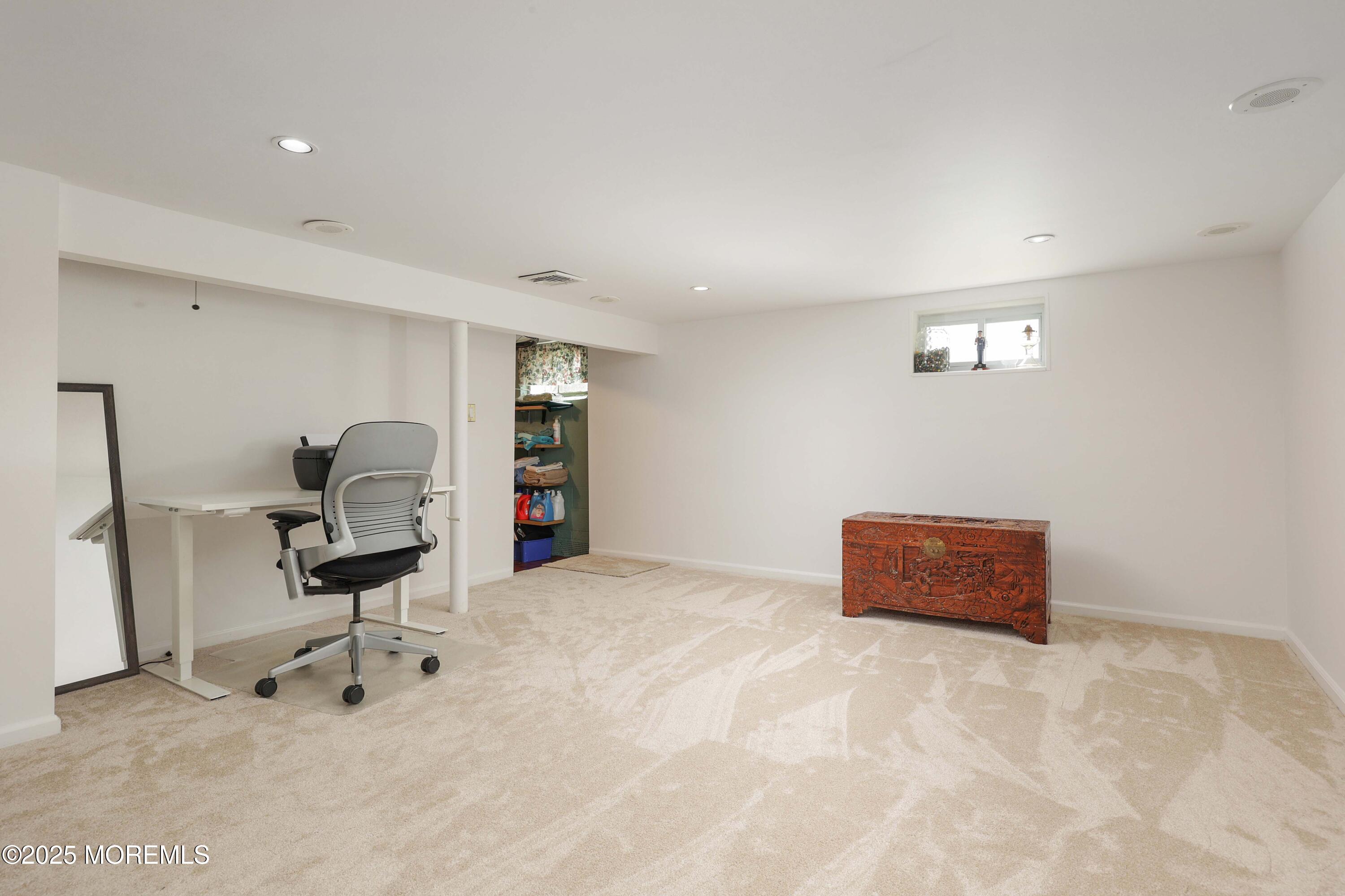 2 Nassau Place, Middletown, New Jersey image 25