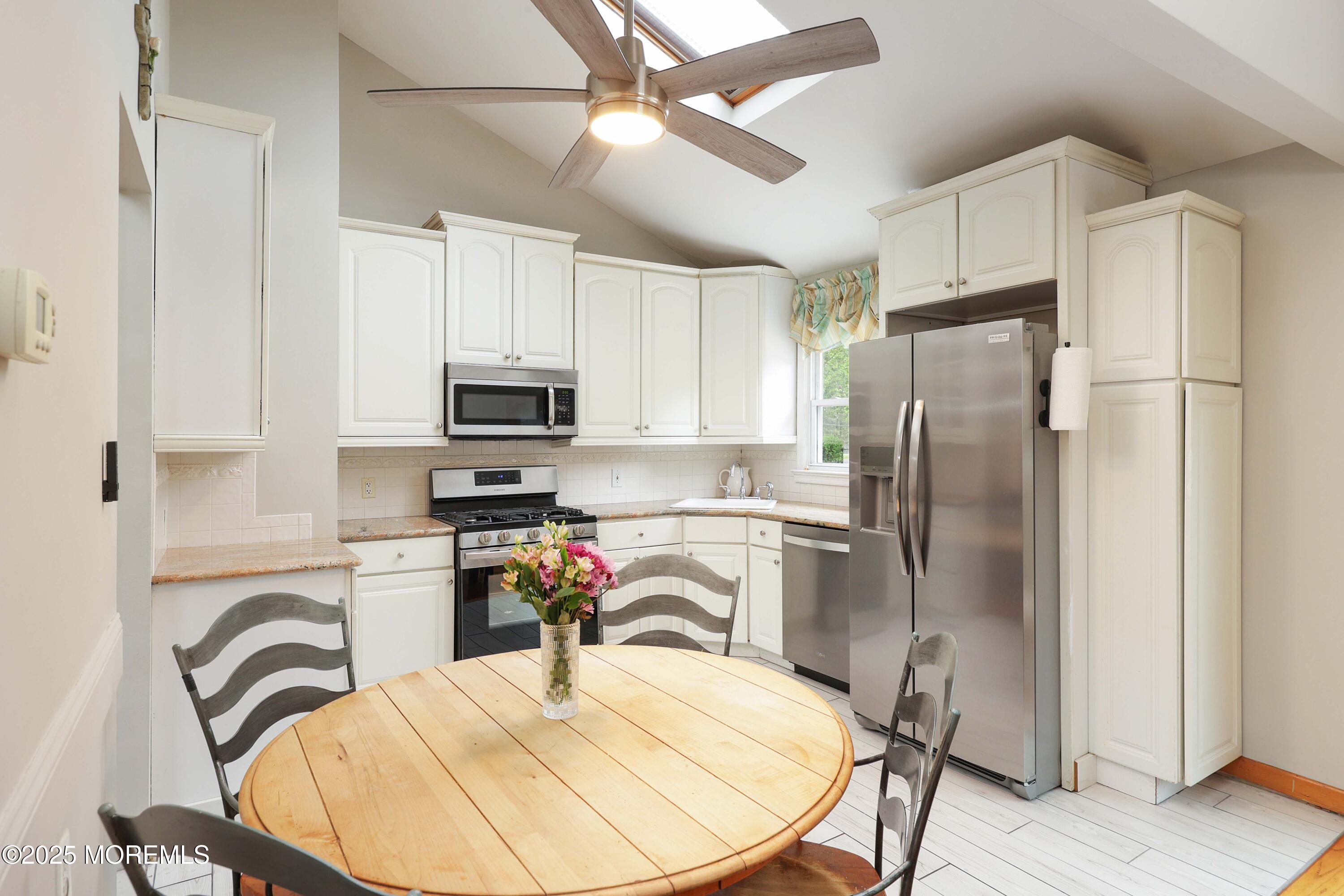 2 Nassau Place, Middletown, New Jersey image 14