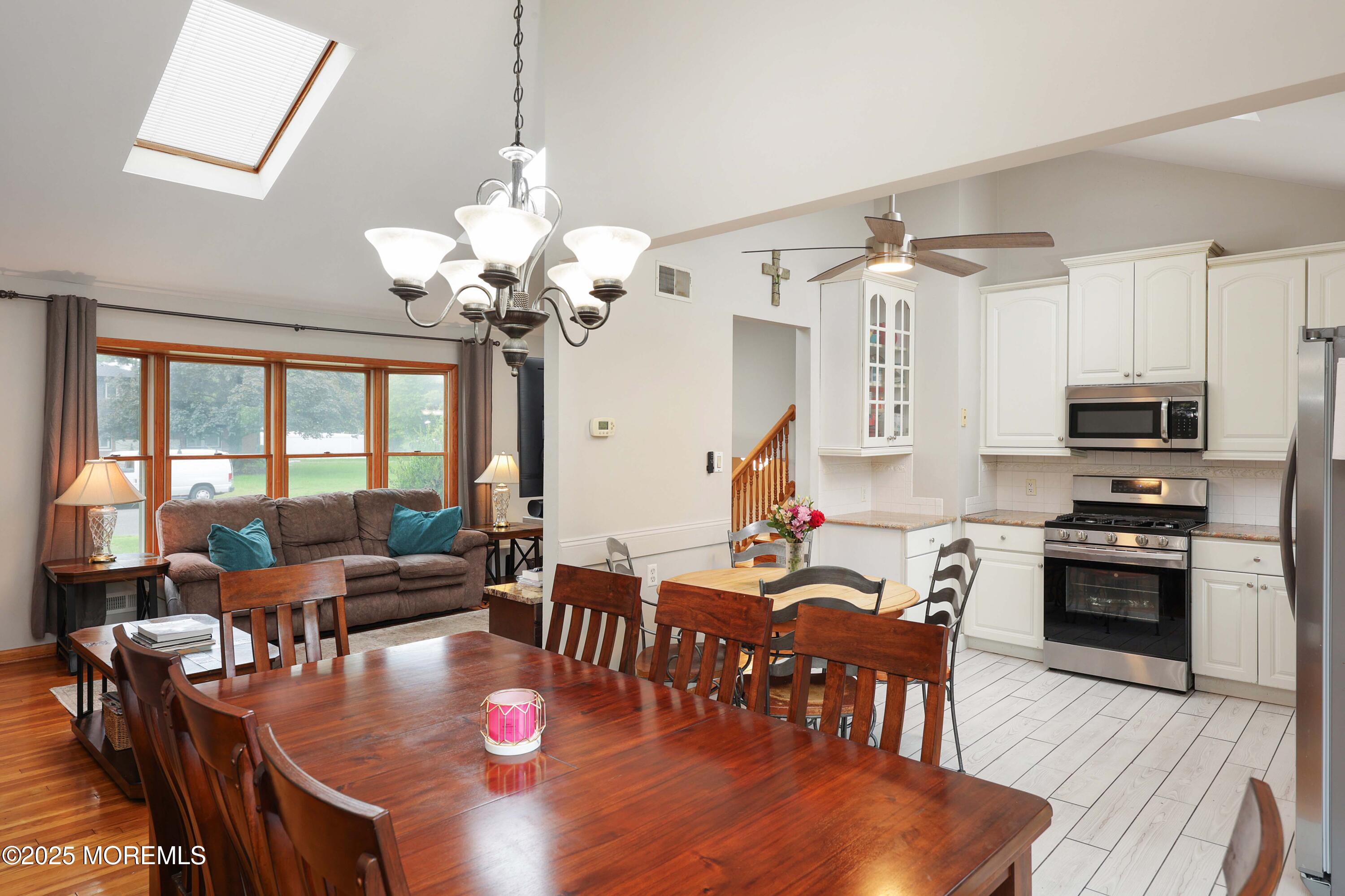 2 Nassau Place, Middletown, New Jersey image 13