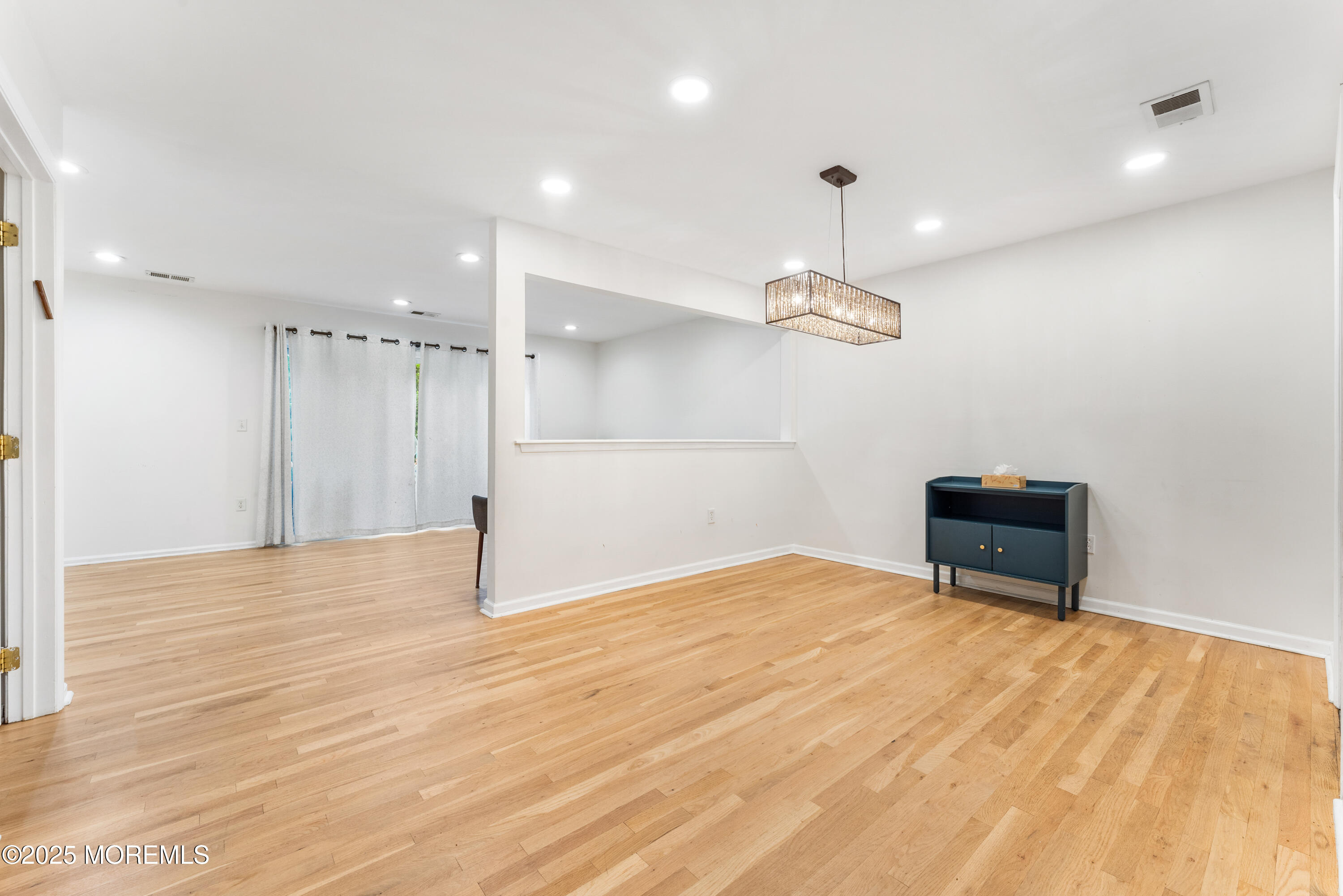 117 Liverpool Court, Lakewood, New Jersey image 9