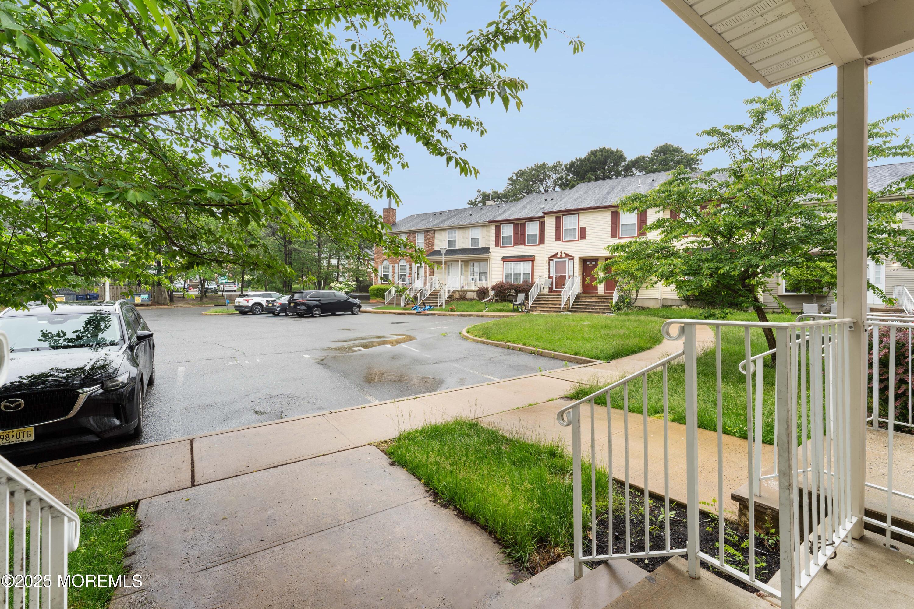 117 Liverpool Court, Lakewood, New Jersey image 4