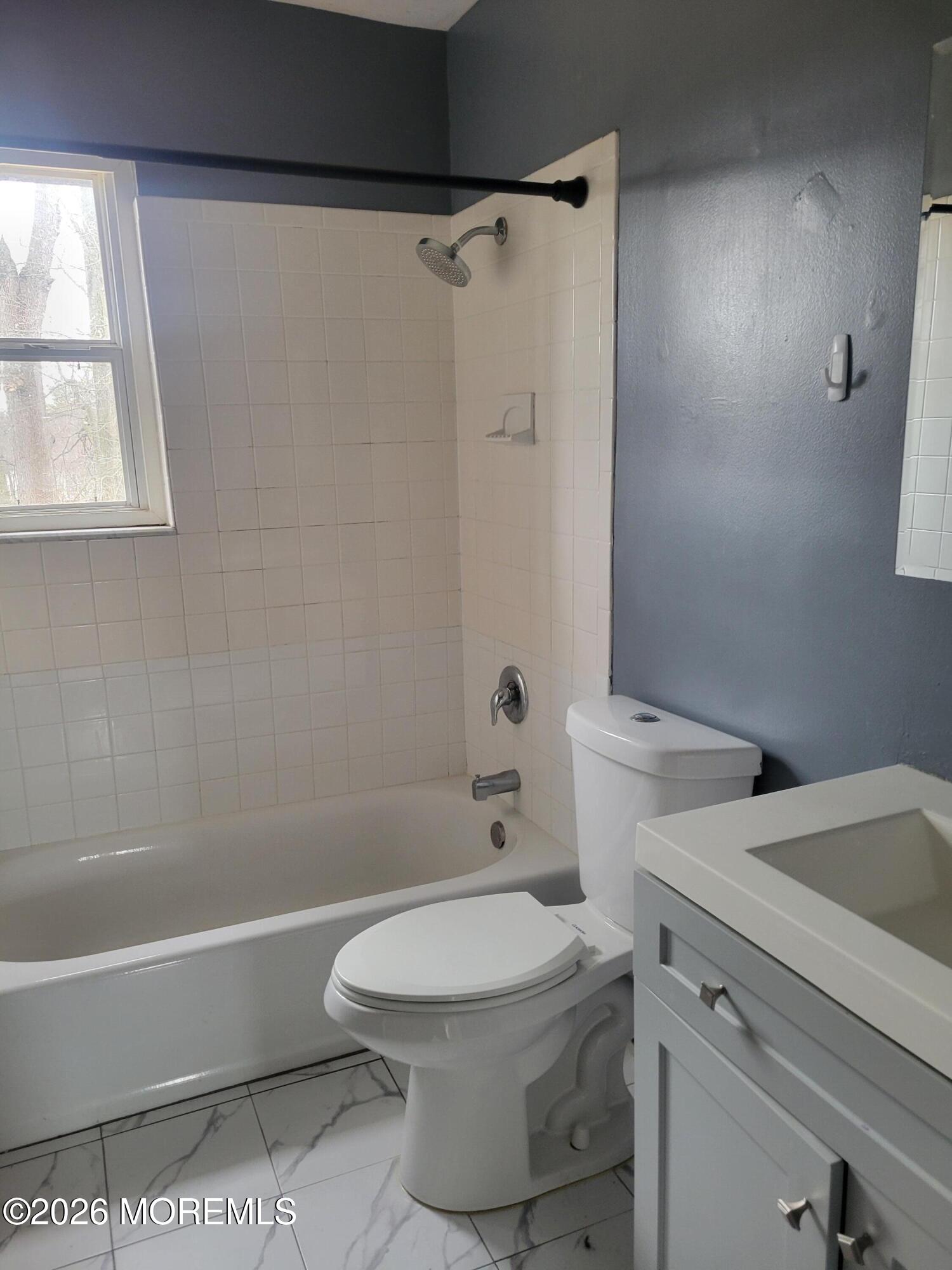 289 Main Street 10f