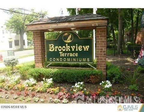 Condo For Sale - 289 Main Street #10F<br/> Spotswood, NJ 08884