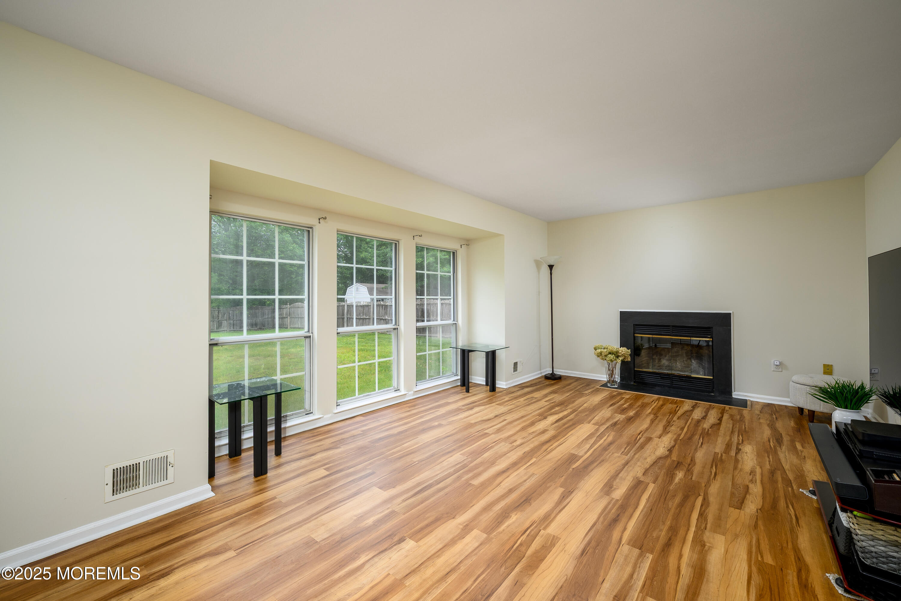 14 Winfield Drive, Manalapan, New Jersey image 16