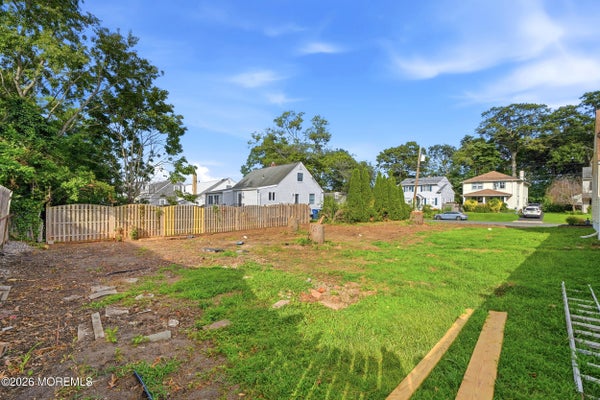 1311 OPDYKE AVENUE, OCEAN TWP, NJ 07712 - Image 4151fa598bc35e9ba70030ffc0d7e96b/1702650338