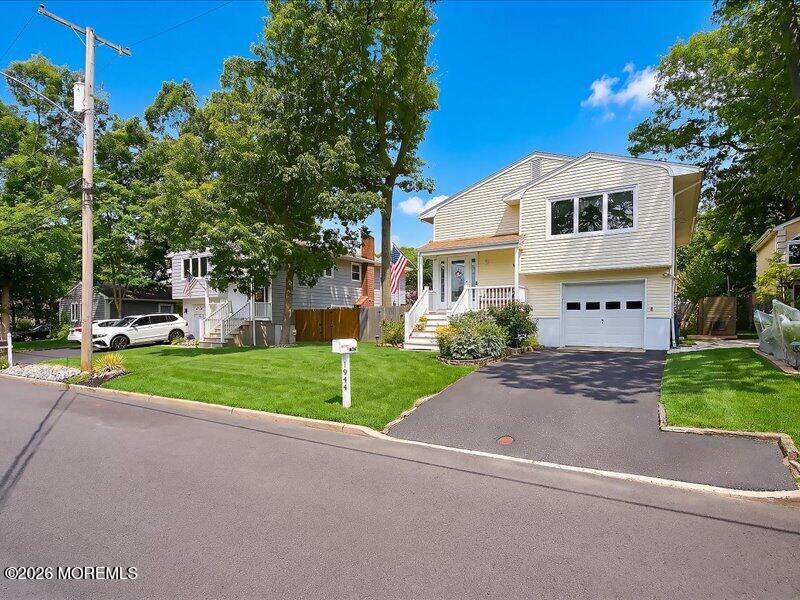1944 Pine Meadow Avenue