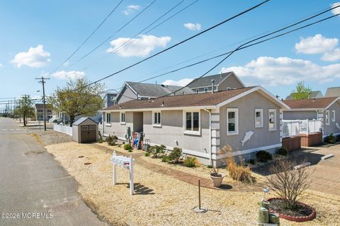 Photo of 1809 Washington Avenue #1, Ortley Beach, NJ 08751 (MLS # 22610933)