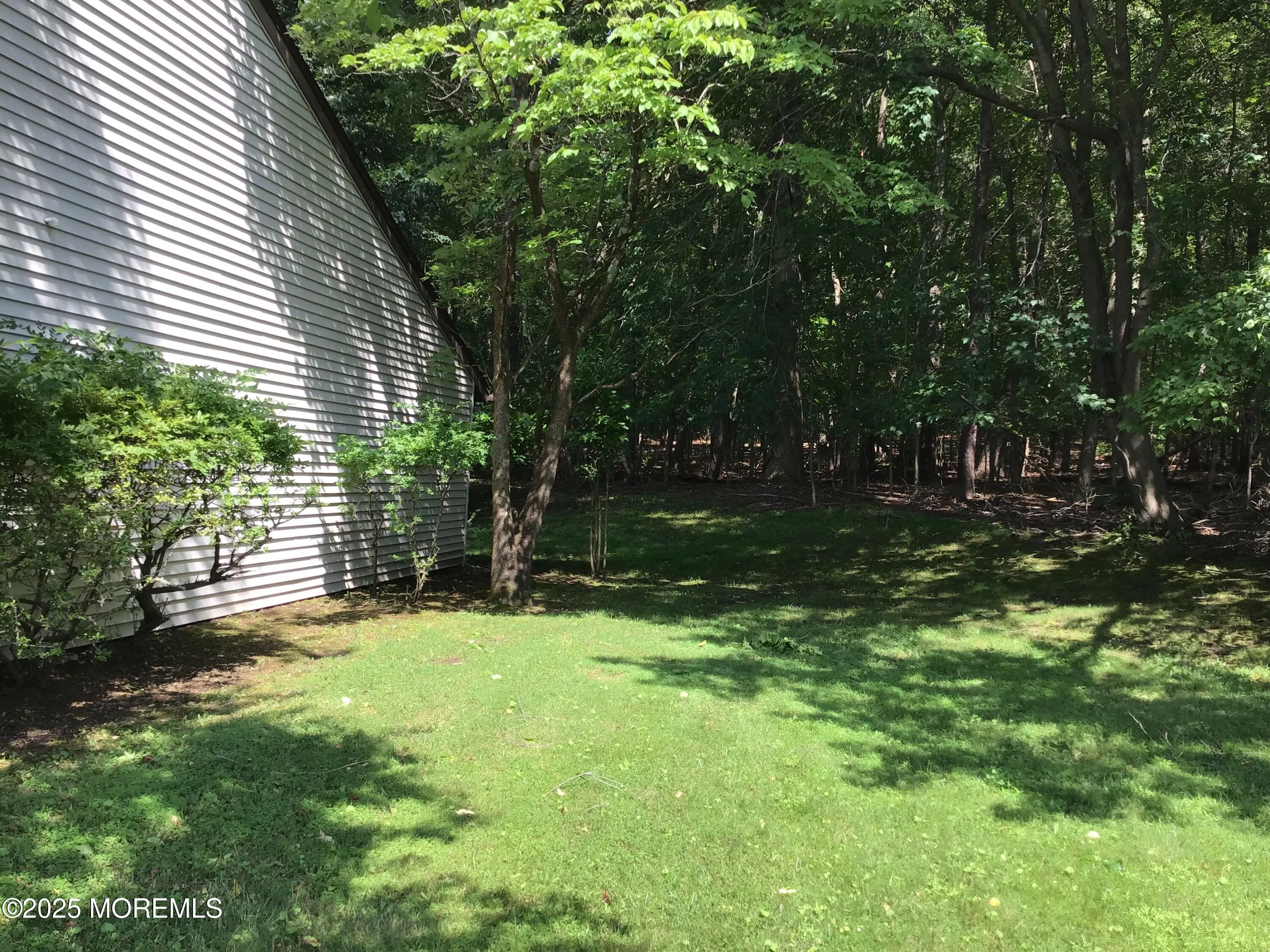 Manalapan, New Jersey 07726, United States, 2 Bedrooms Bedrooms, ,2 BathroomsBathrooms,Residential,Active,156611