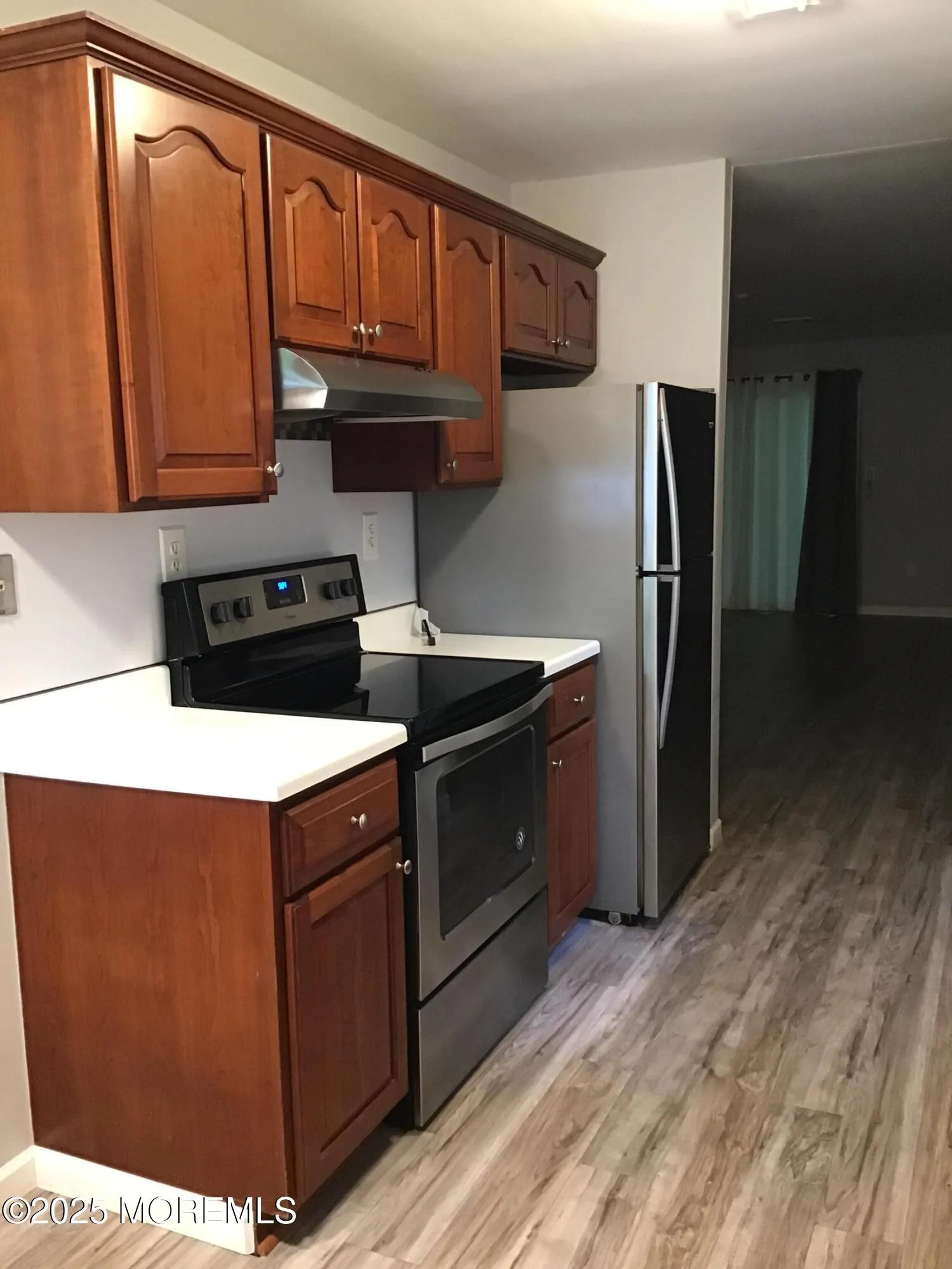 Manalapan, New Jersey 07726, United States, 2 Bedrooms Bedrooms, ,2 BathroomsBathrooms,Residential,Active,156611