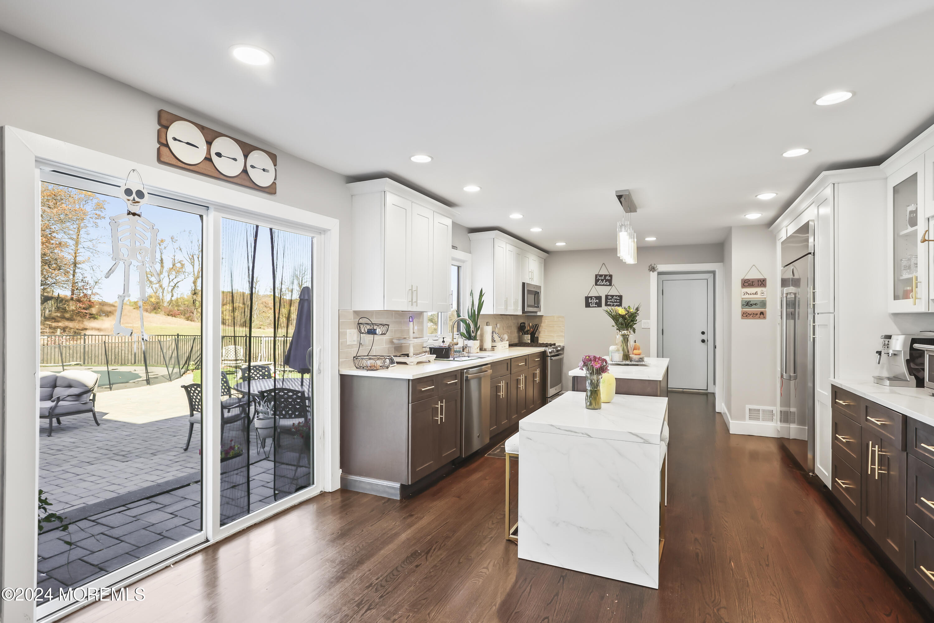 13 Sunrise Circle, Holmdel, New Jersey image 5