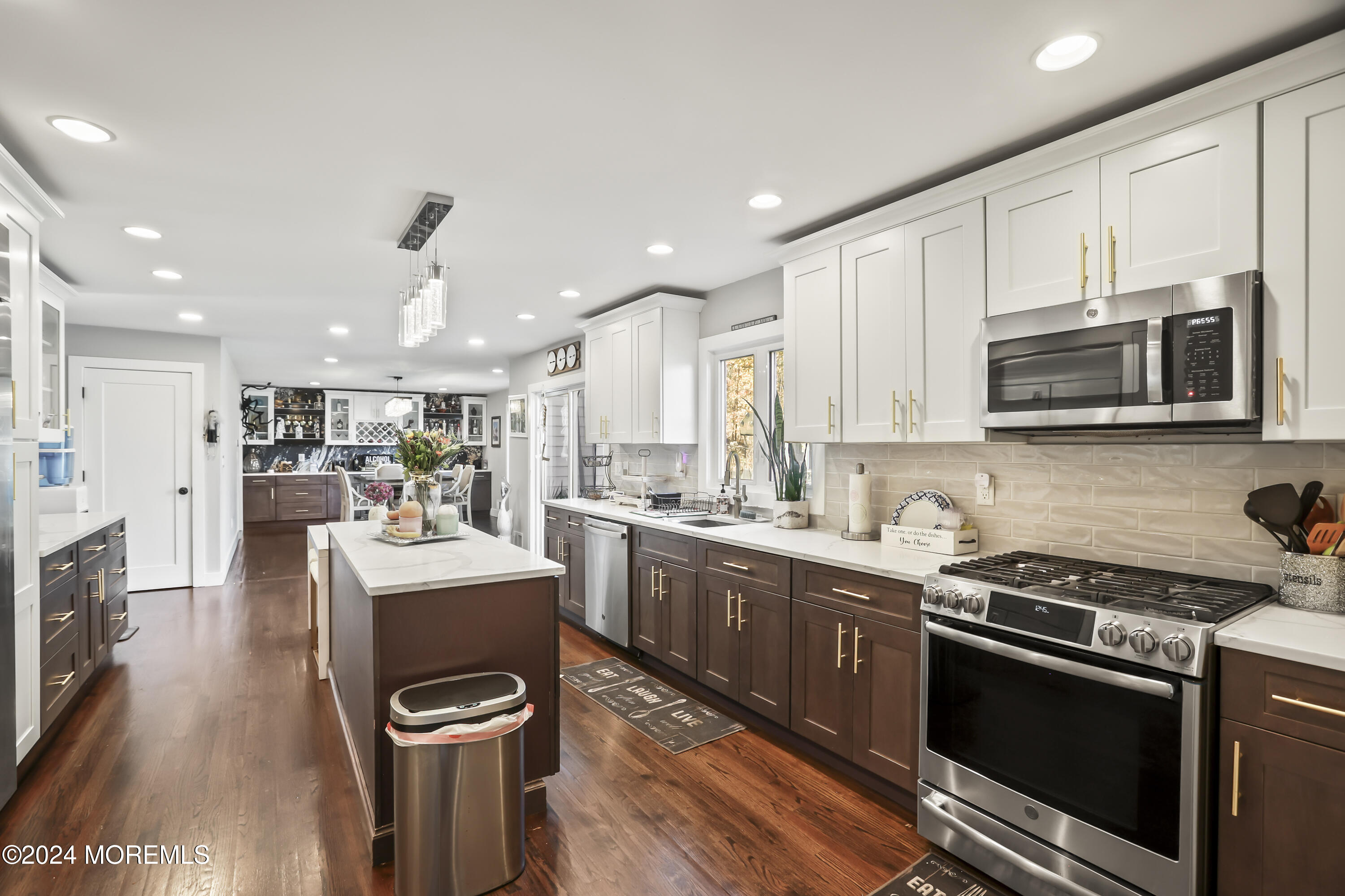13 Sunrise Circle, Holmdel, New Jersey image 4