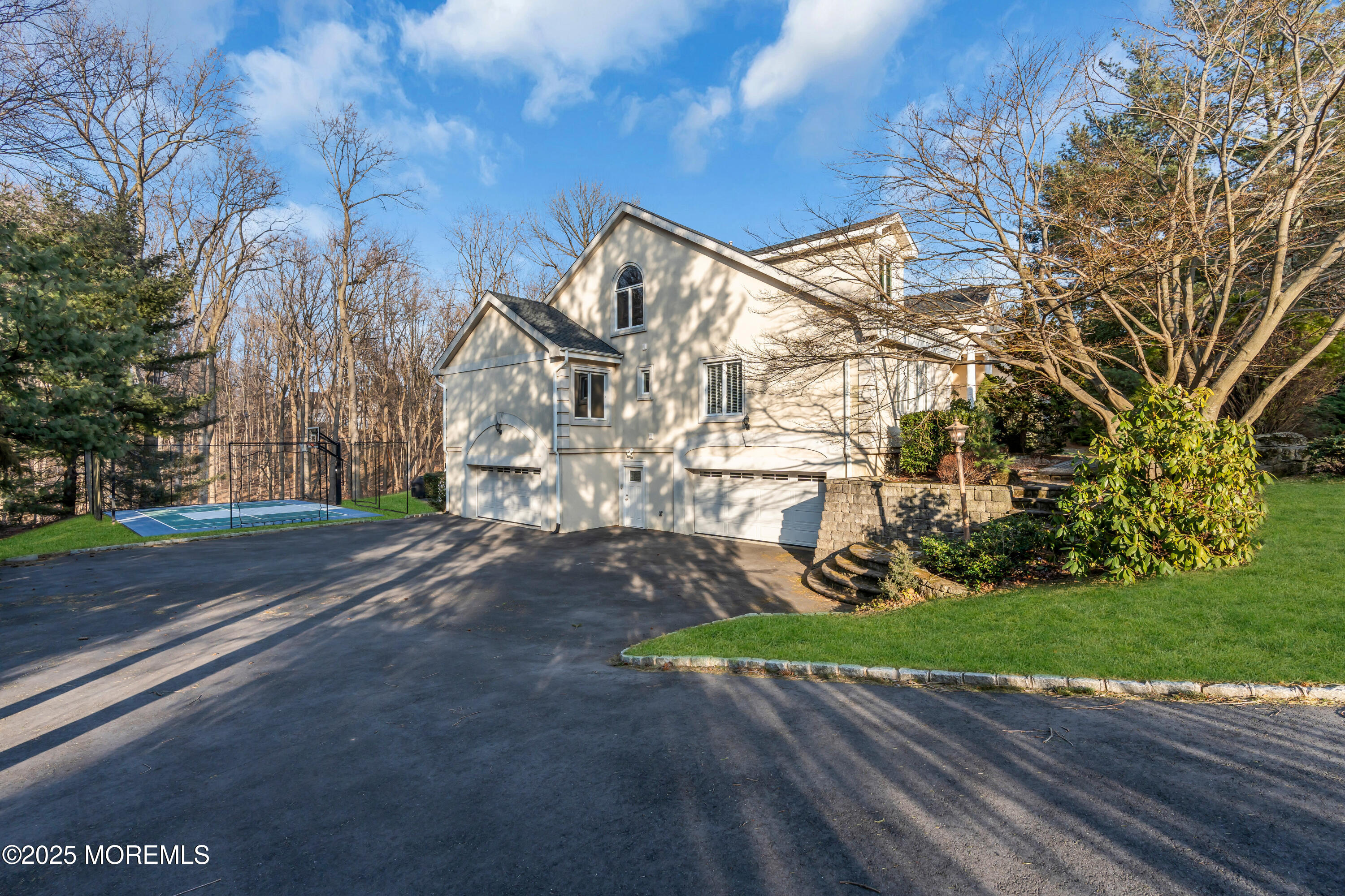40 Takolusa Drive, Holmdel, New Jersey image 3