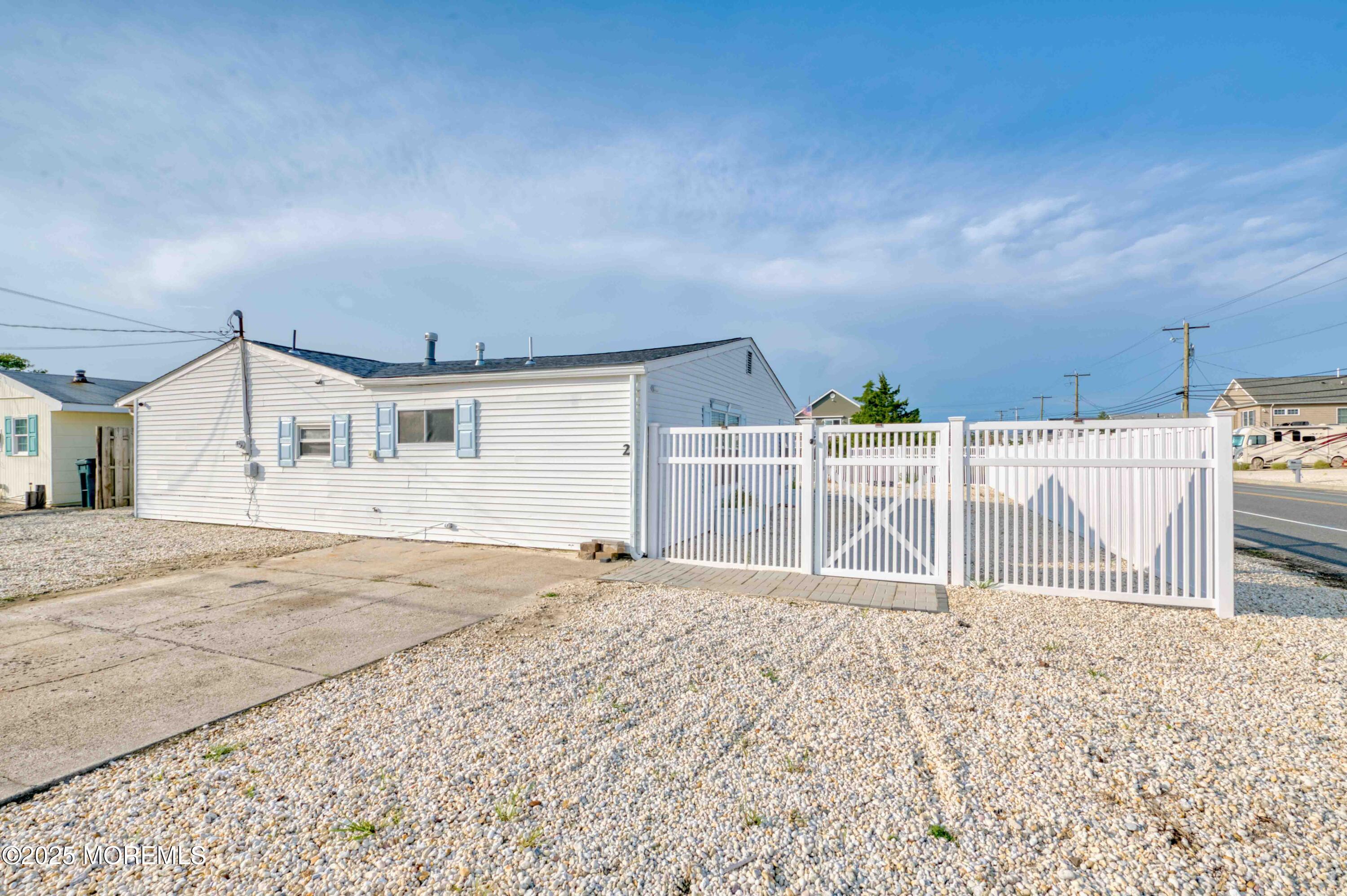 2 W Thames Road, Little Egg Harbor, New Jersey image 3