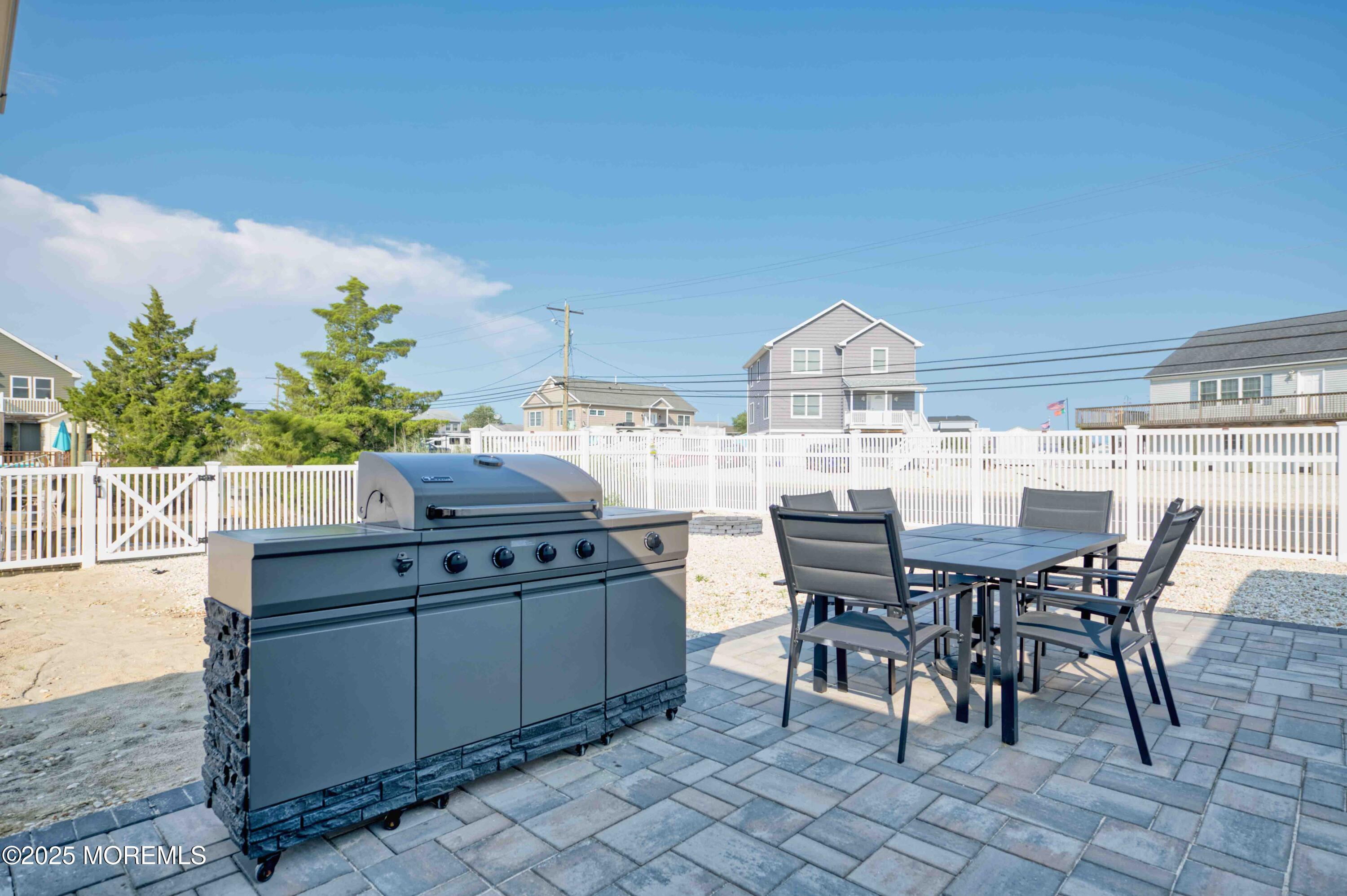 2 W Thames Road, Little Egg Harbor, New Jersey image 9