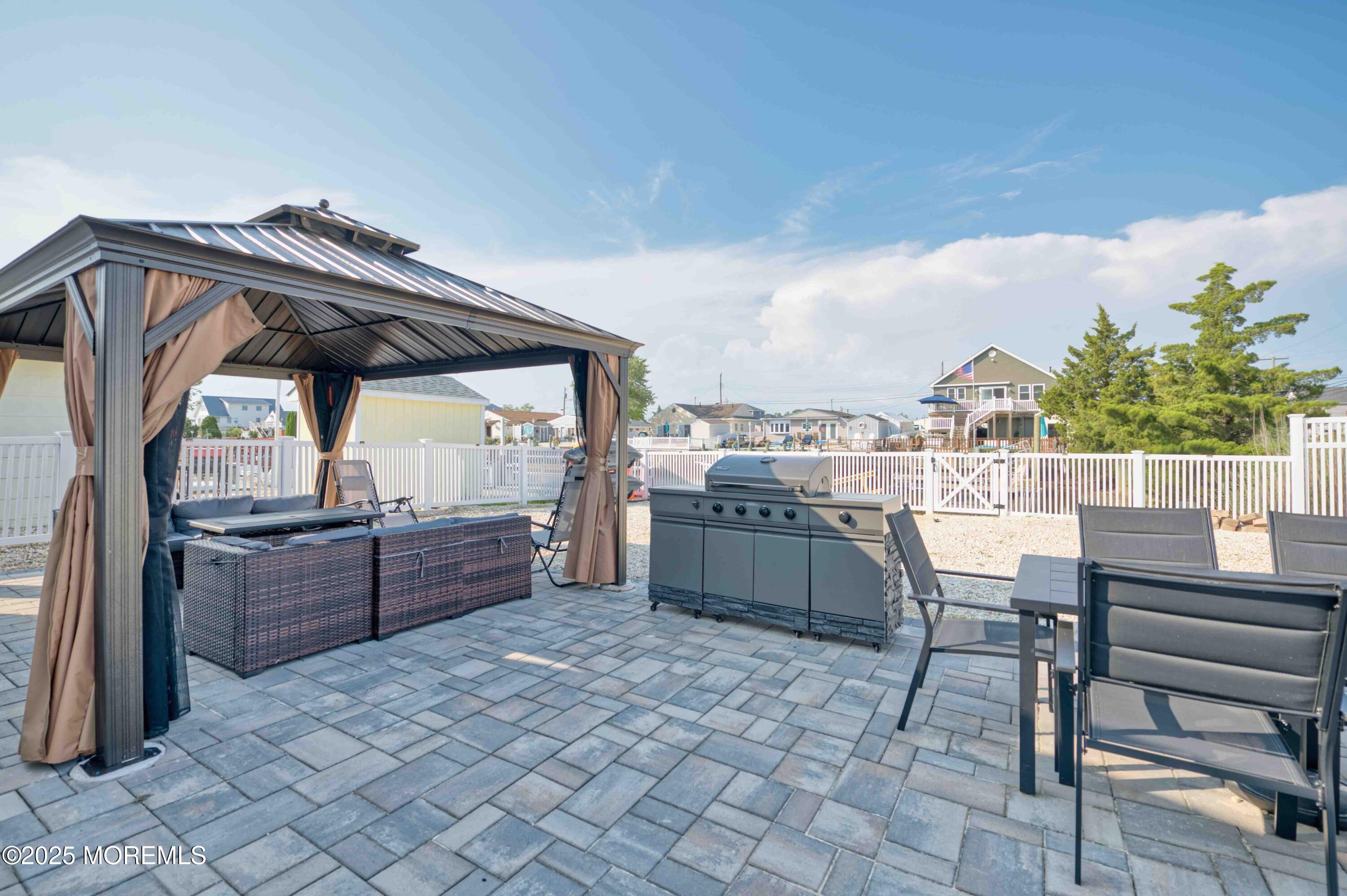 2 W Thames Road, Little Egg Harbor, New Jersey image 10