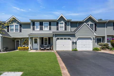 Condo For Sale - 33 Mariners Cove<br/> Freehold, NJ 07728