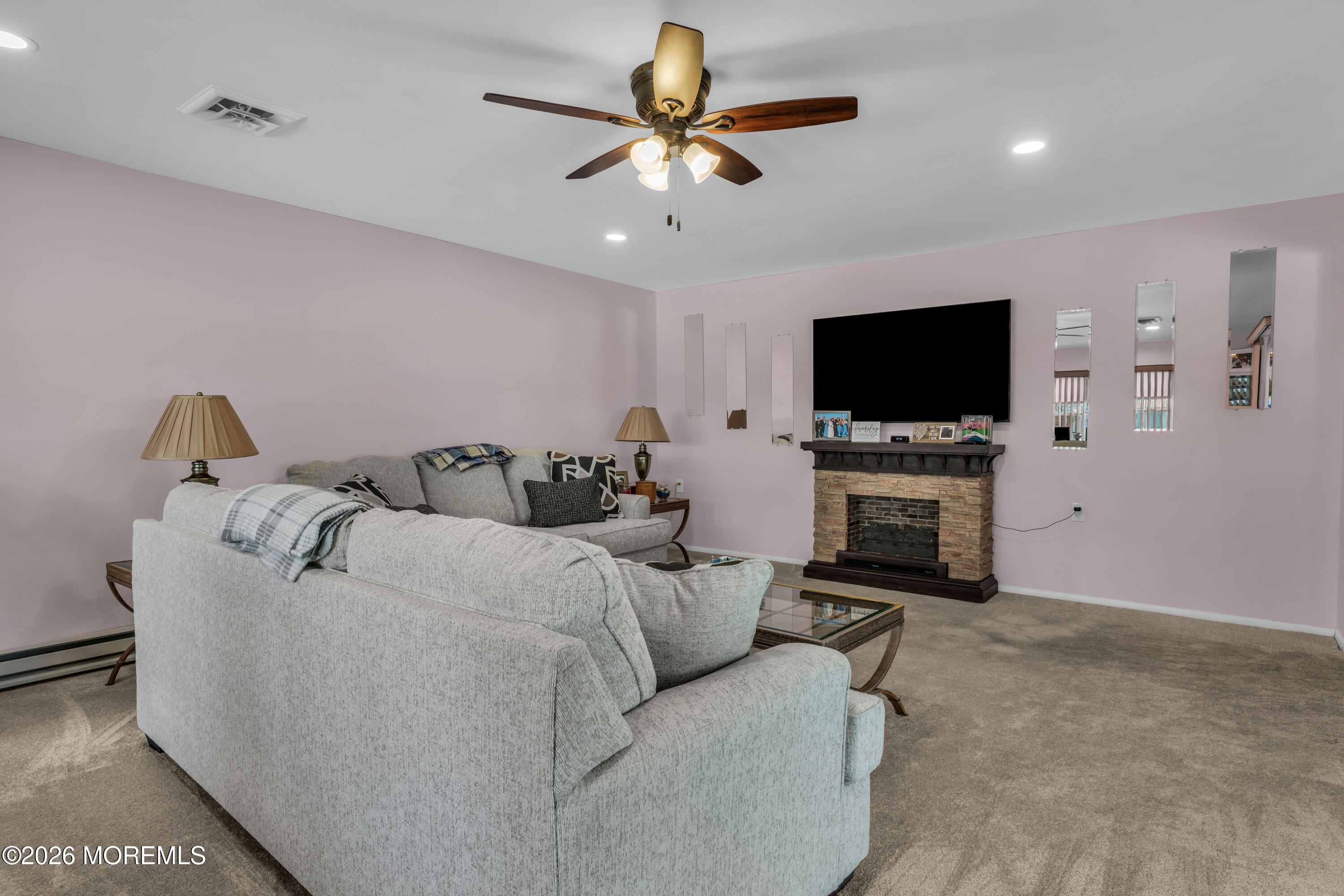 912B Dumbarton Drive