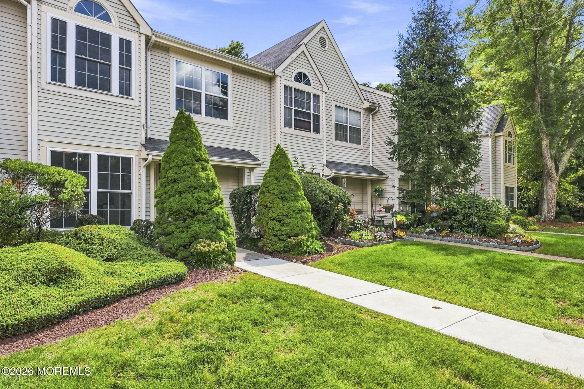 496 Cottonwood Court
