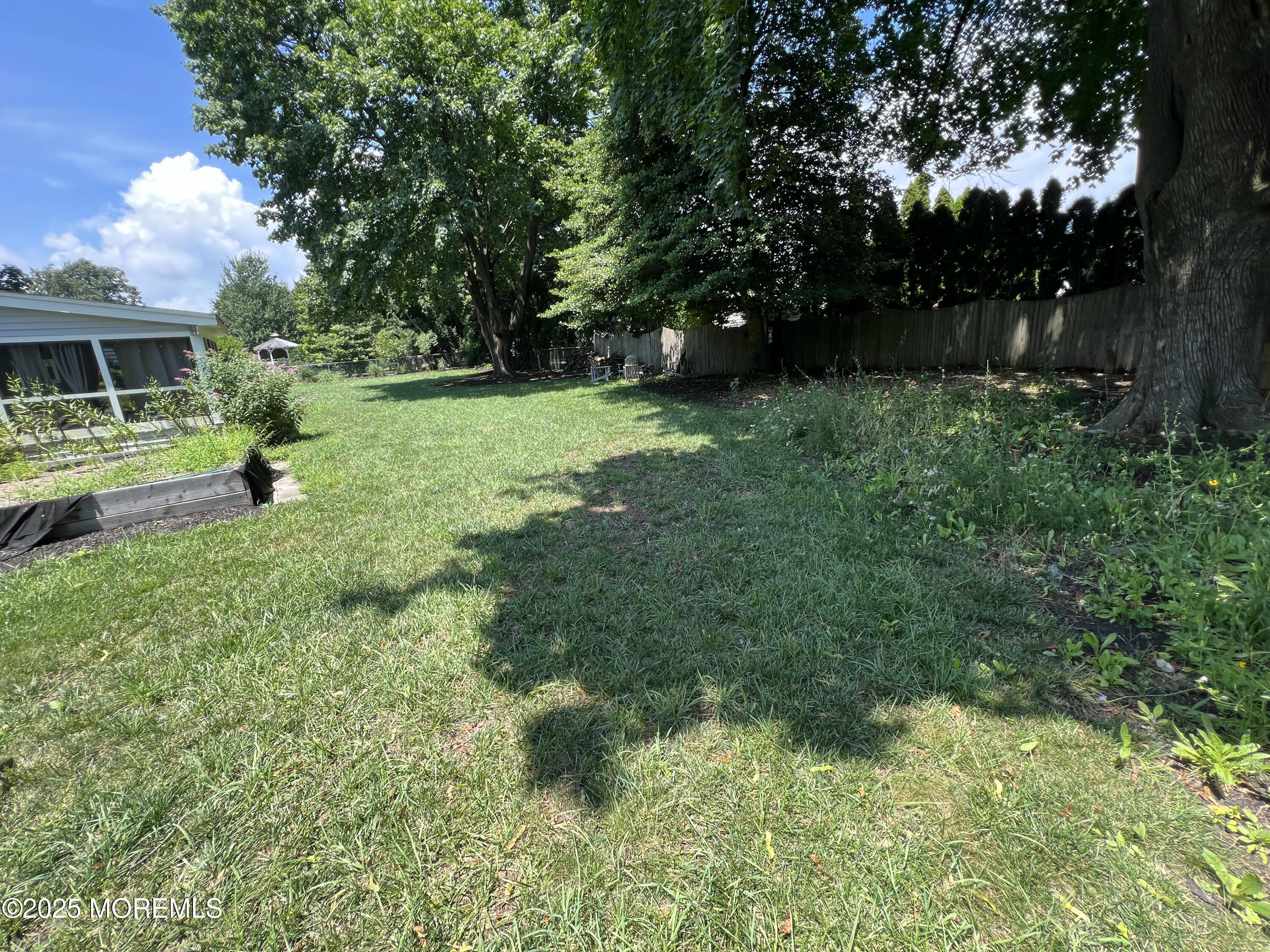 39 Girard Avenue