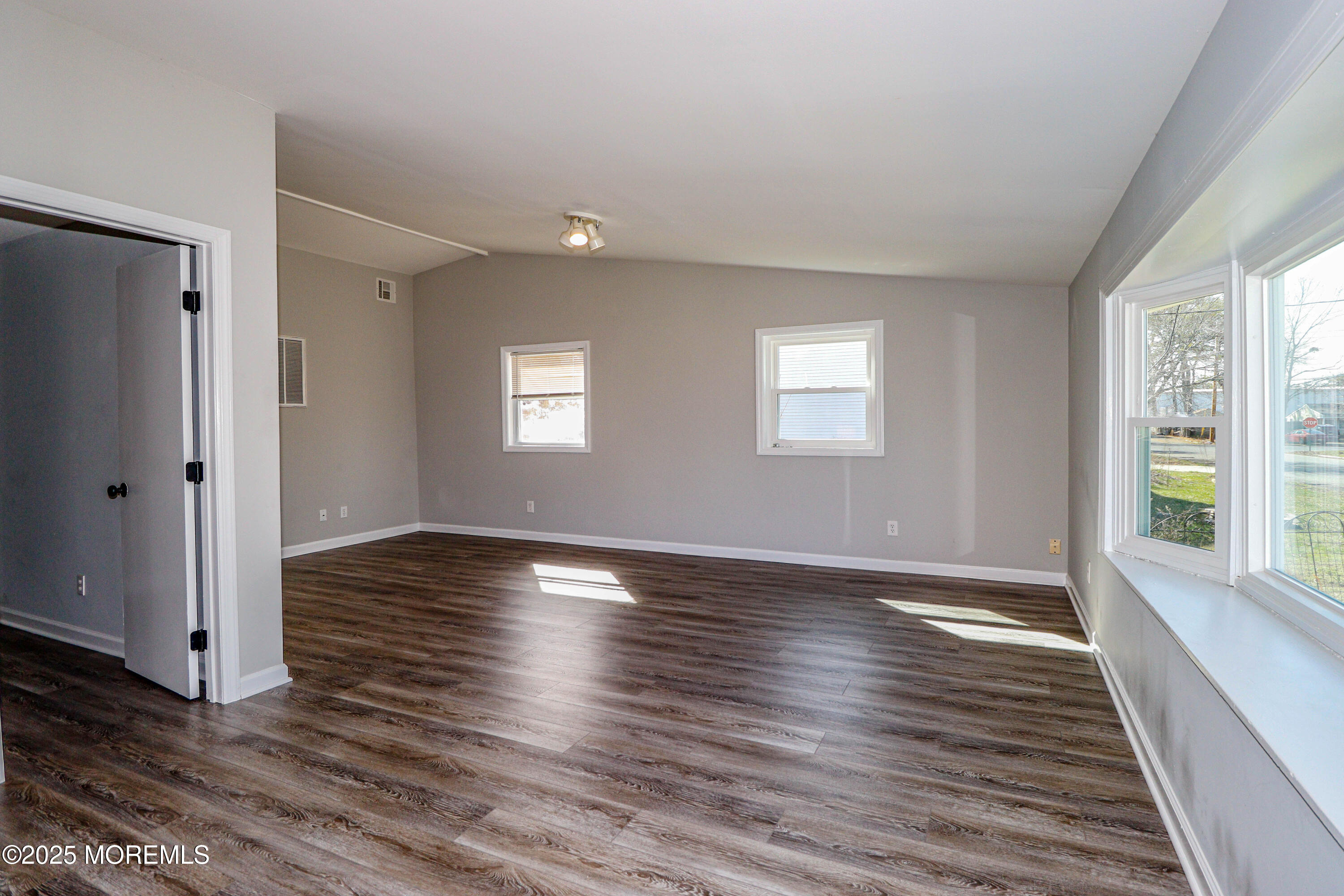 107 Sea Bright Road, Forked River, New Jersey image 6
