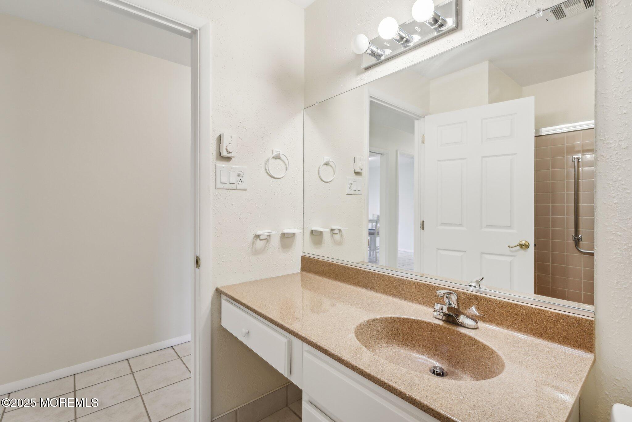 1164B Argyll Circle, Lakewood, New Jersey image 19