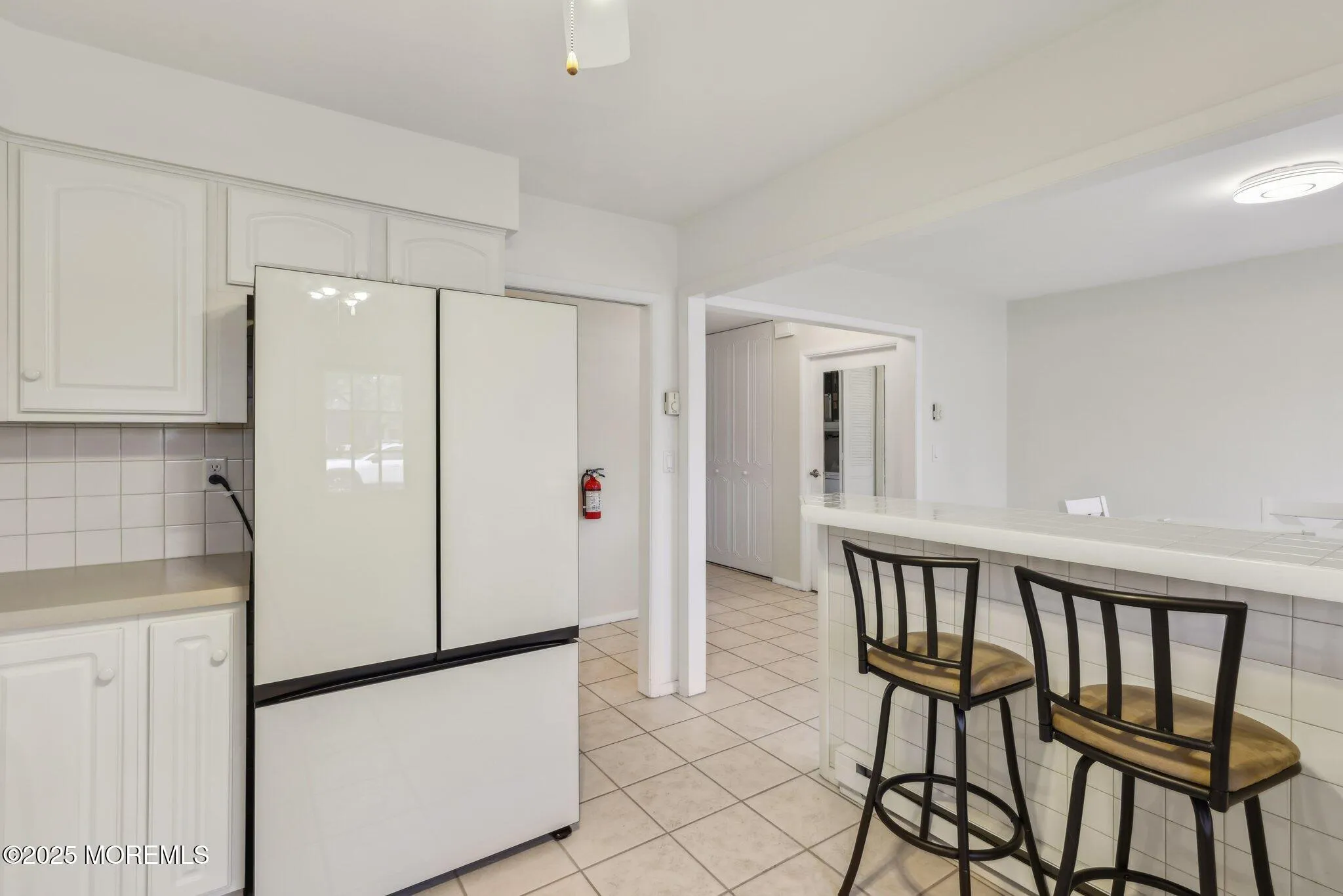 Lakewood, New Jersey 08701, United States, 2 Bedrooms Bedrooms, ,2 BathroomsBathrooms,Residential,Pending,127936