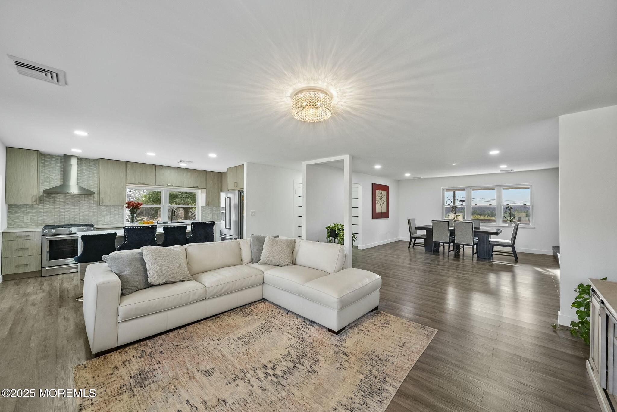 11 Mcbride Road, Manalapan, New Jersey image 4