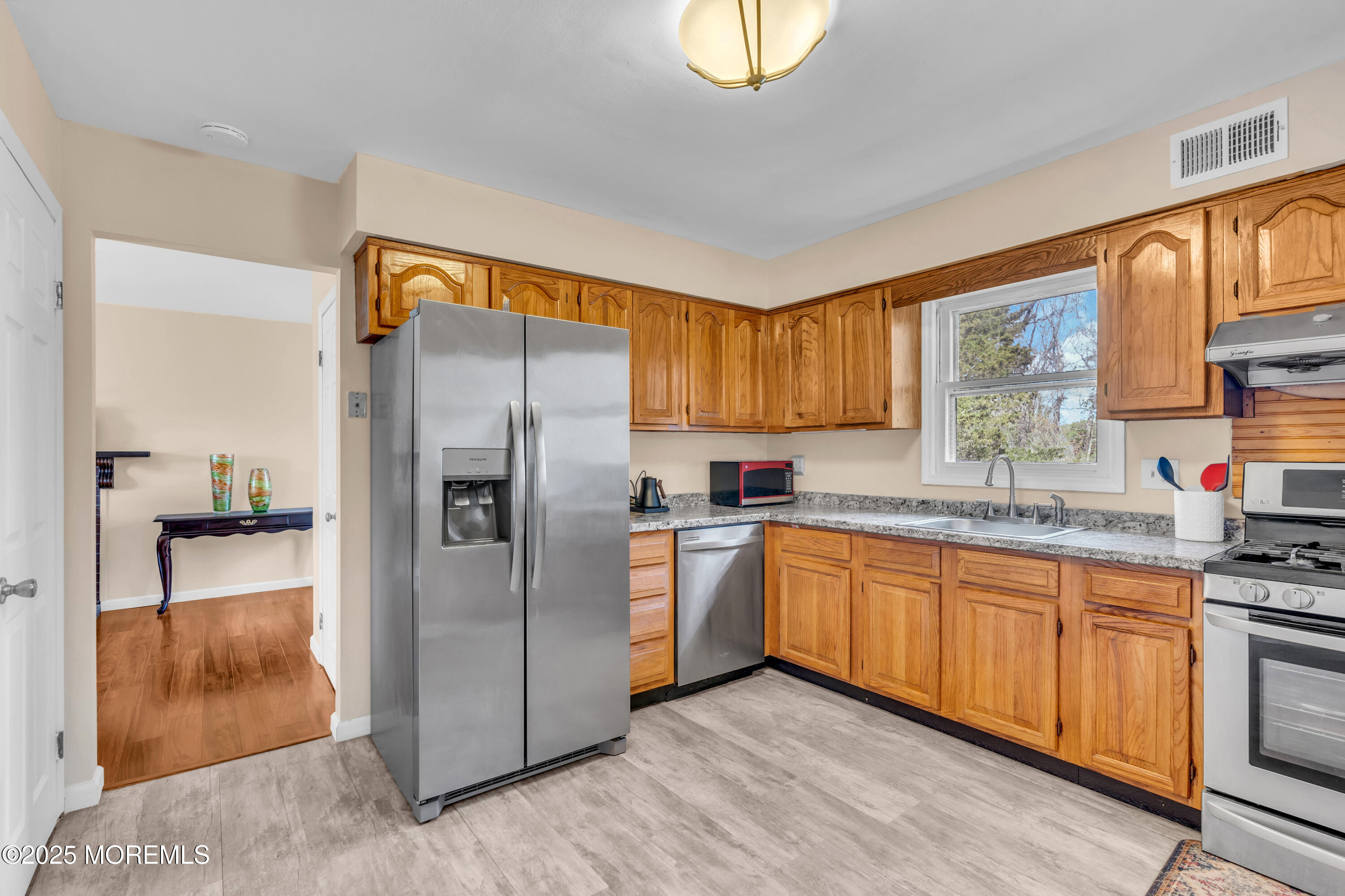 159 Clayton Avenue, Toms River, New Jersey image 12