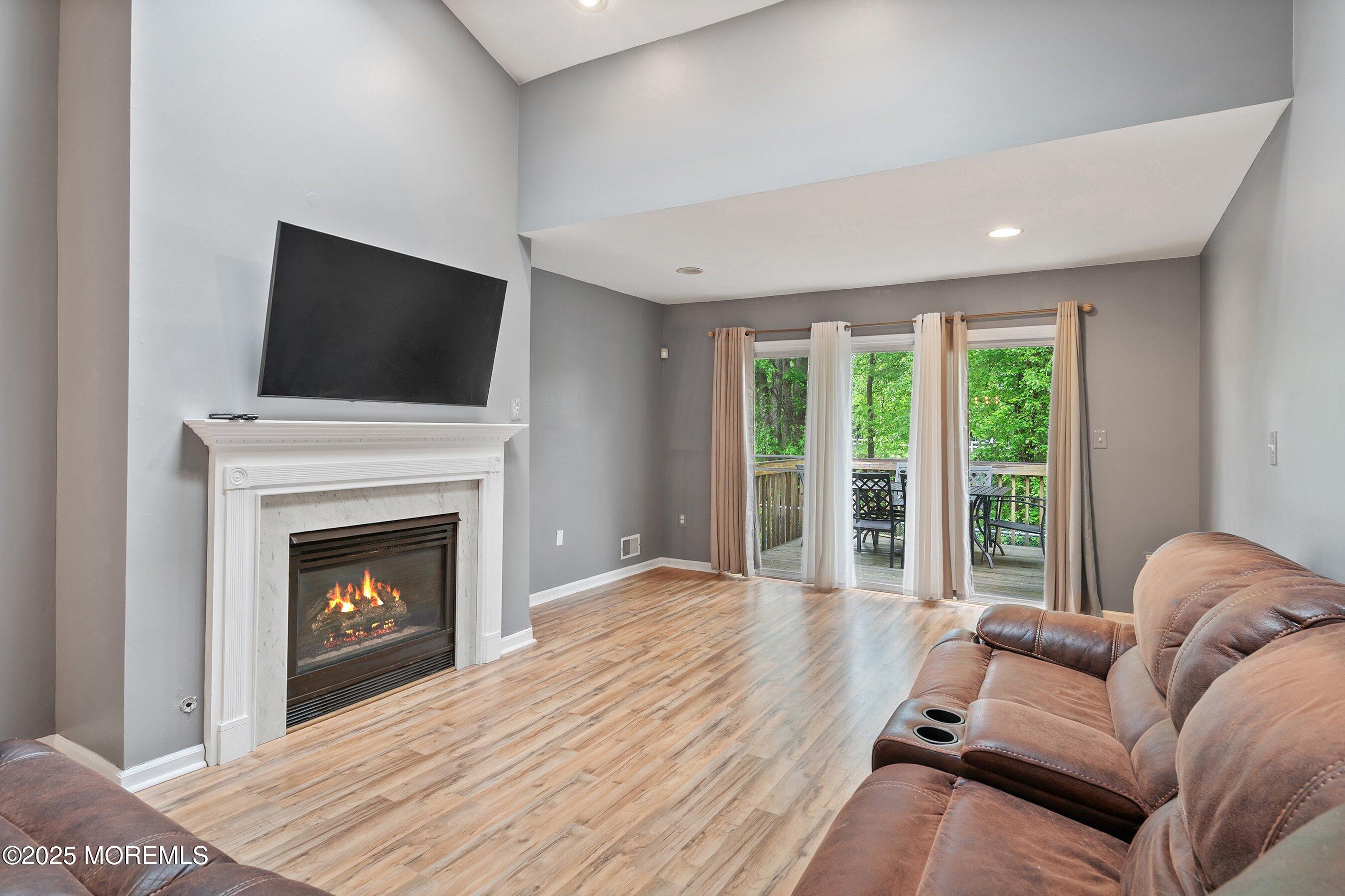 36 Cherrywood Circle #136, Brick, New Jersey image 15