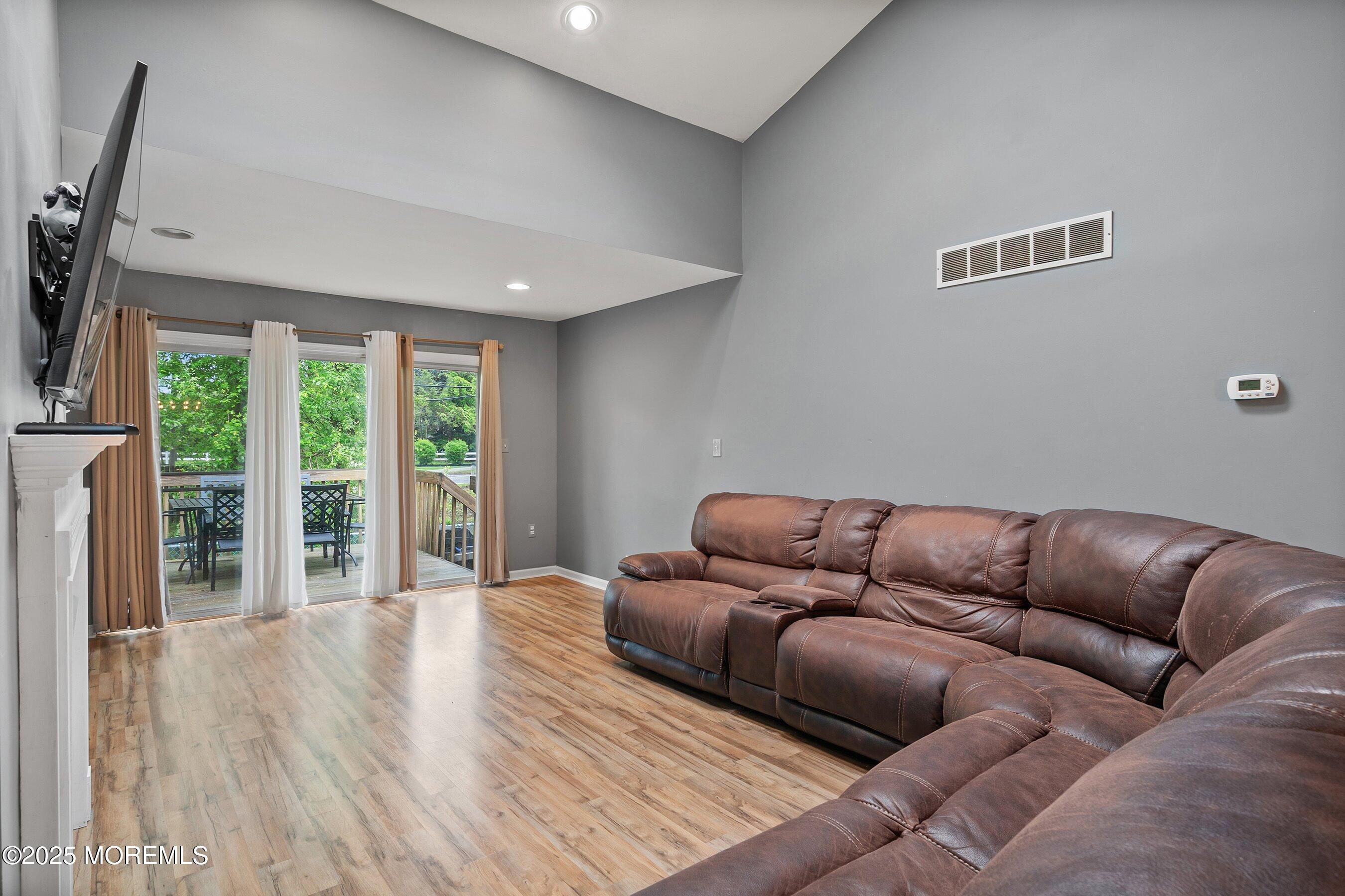 36 Cherrywood Circle #136, Brick, New Jersey image 14