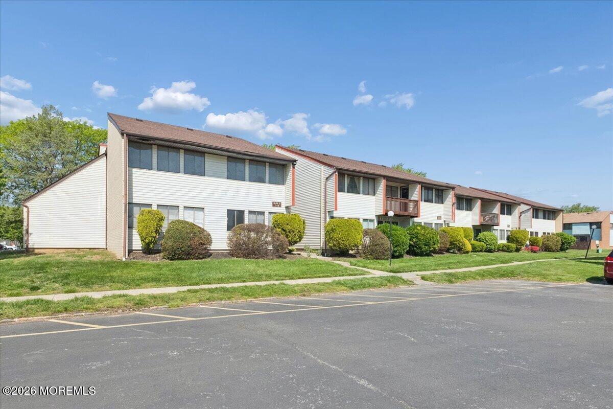 C10 Avon Drive