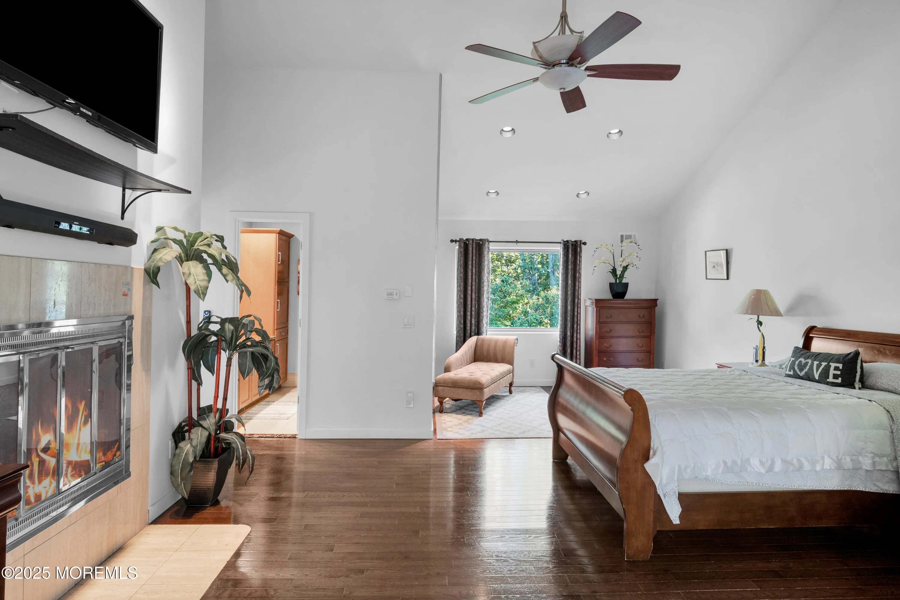 Allenwood, New Jersey 08720, United States, 3 Bedrooms Bedrooms, ,4 BathroomsBathrooms,Residential,Active,214596