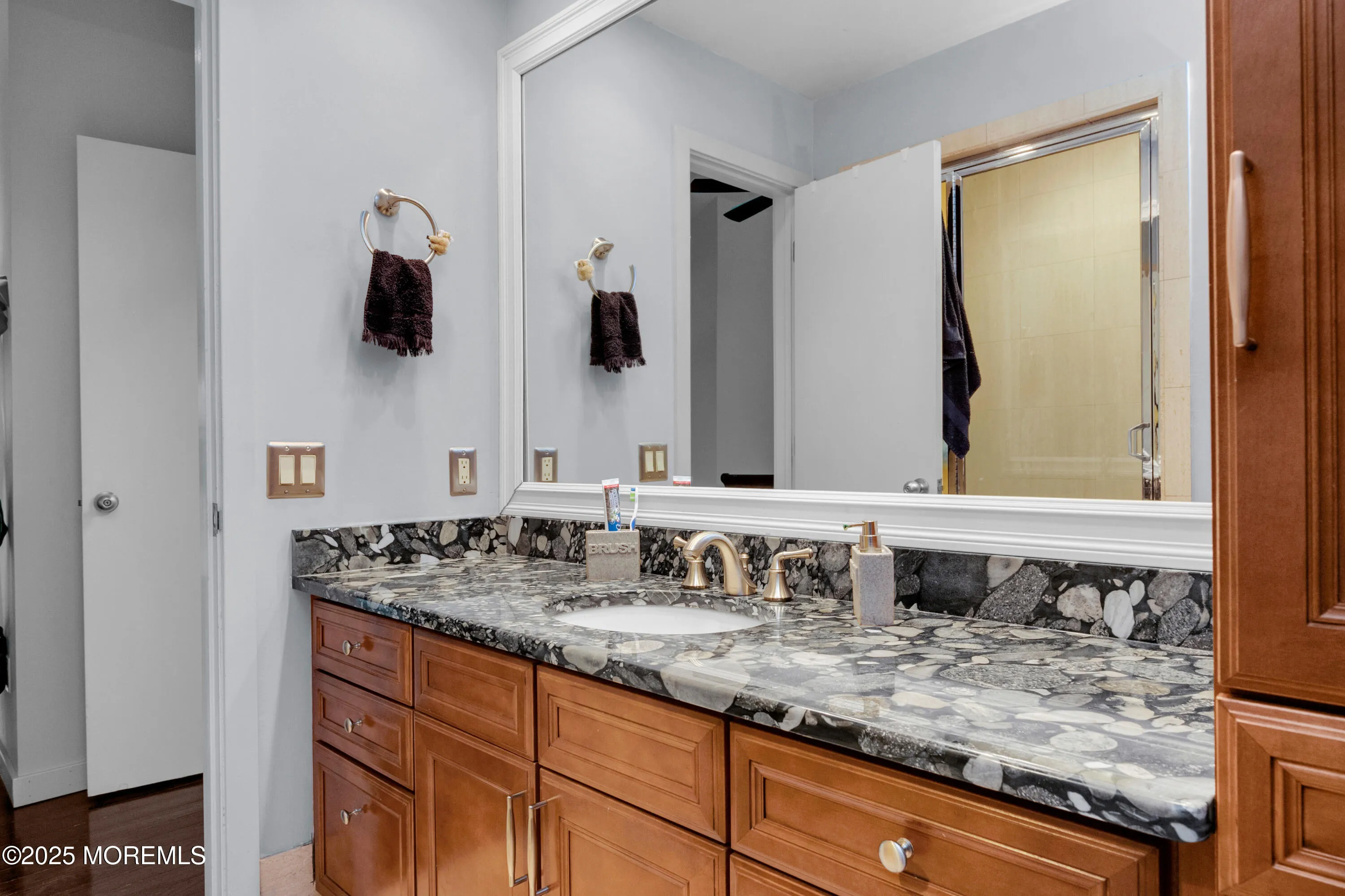 Allenwood, New Jersey 08720, United States, 3 Bedrooms Bedrooms, ,4 BathroomsBathrooms,Residential,Active,214596