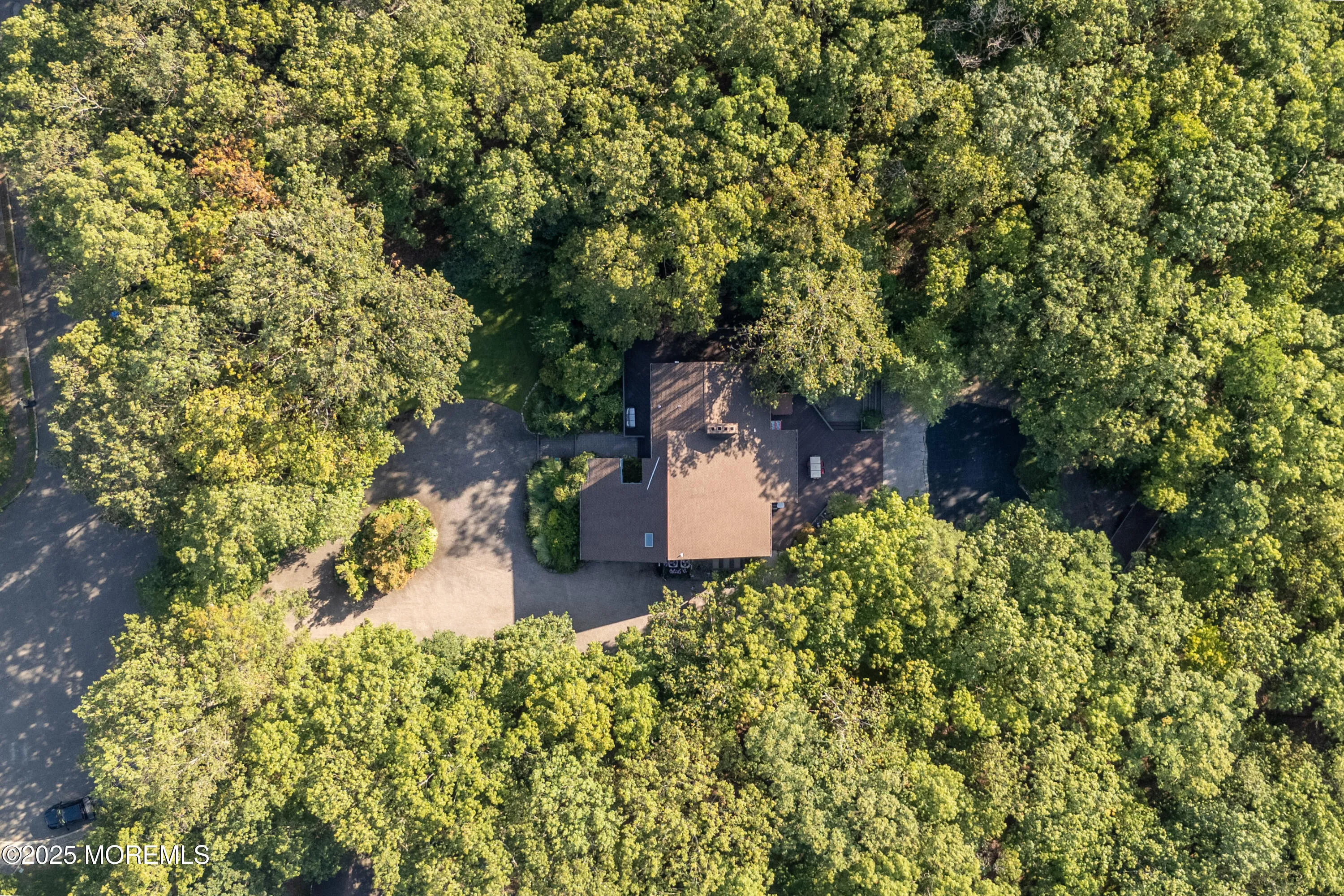 Allenwood, New Jersey 08720, United States, 3 Bedrooms Bedrooms, ,4 BathroomsBathrooms,Residential,Active,214596