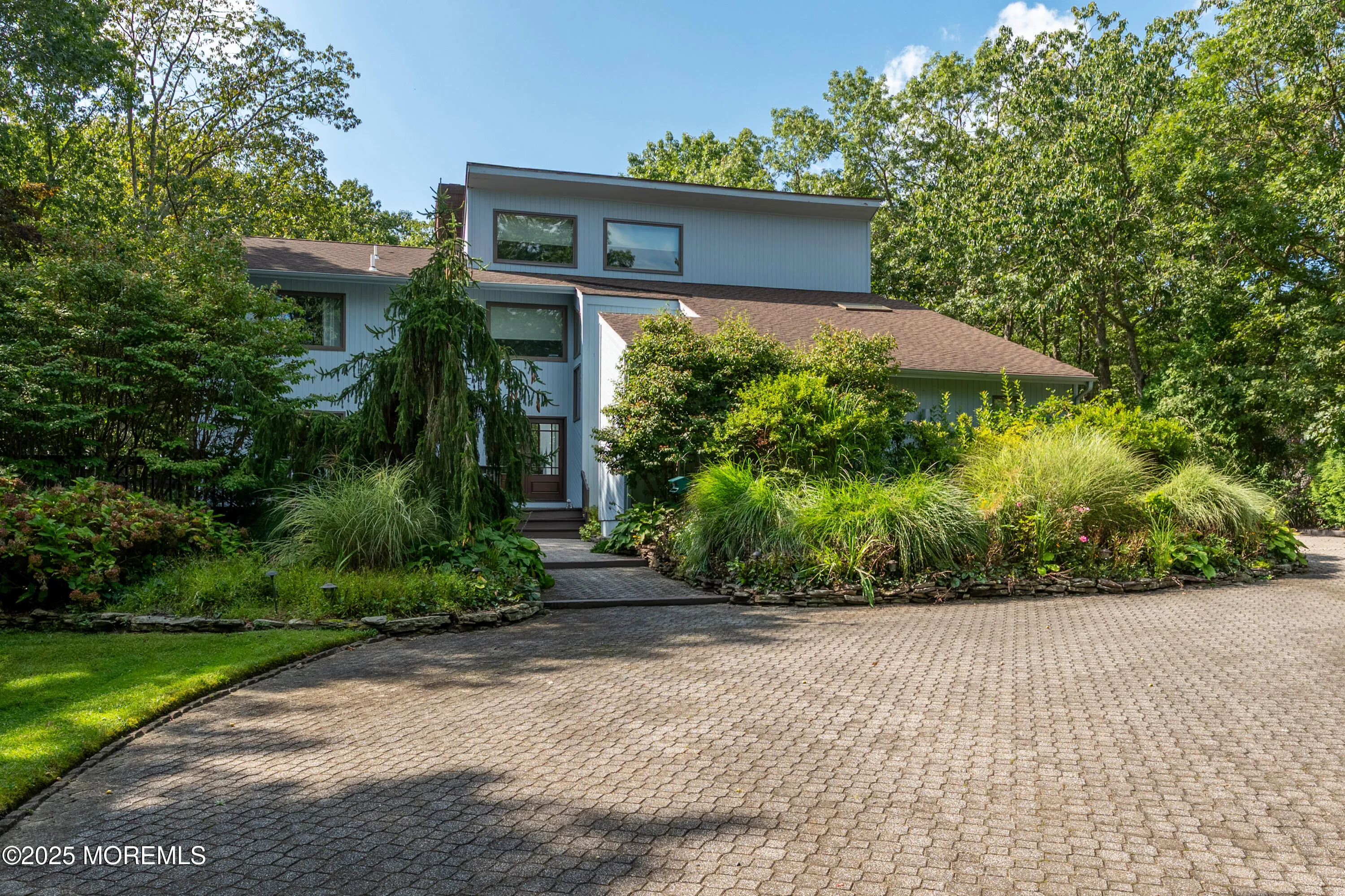 Allenwood, New Jersey 08720, United States, 3 Bedrooms Bedrooms, ,4 BathroomsBathrooms,Residential,Active,214596