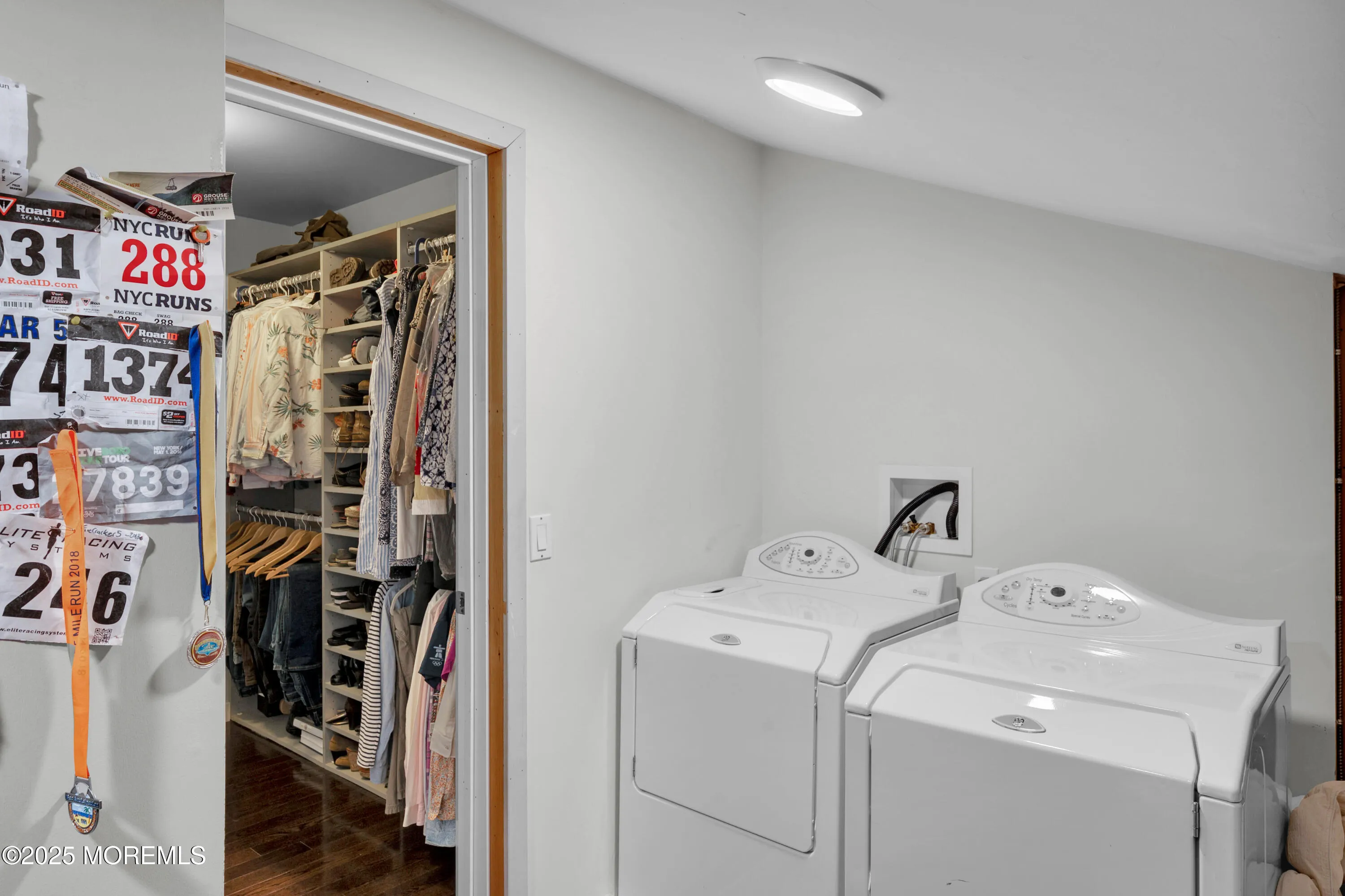 Allenwood, New Jersey 08720, United States, 3 Bedrooms Bedrooms, ,4 BathroomsBathrooms,Residential,Active,214596