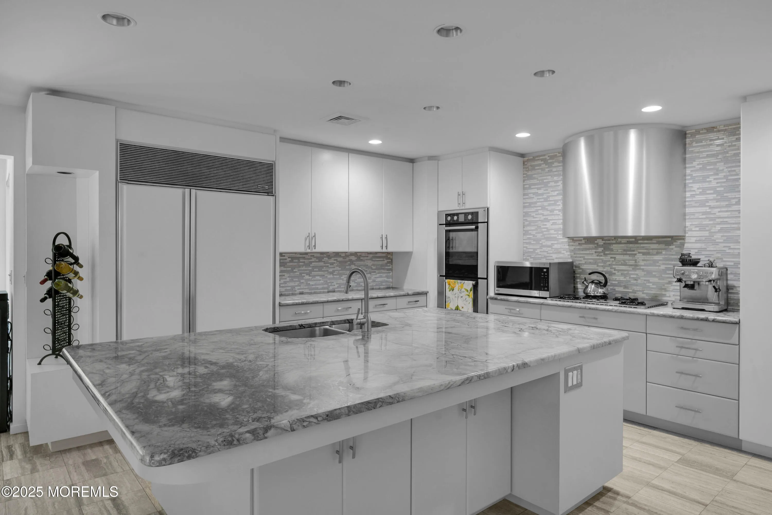 Allenwood, New Jersey 08720, United States, 3 Bedrooms Bedrooms, ,4 BathroomsBathrooms,Residential,Active,214596