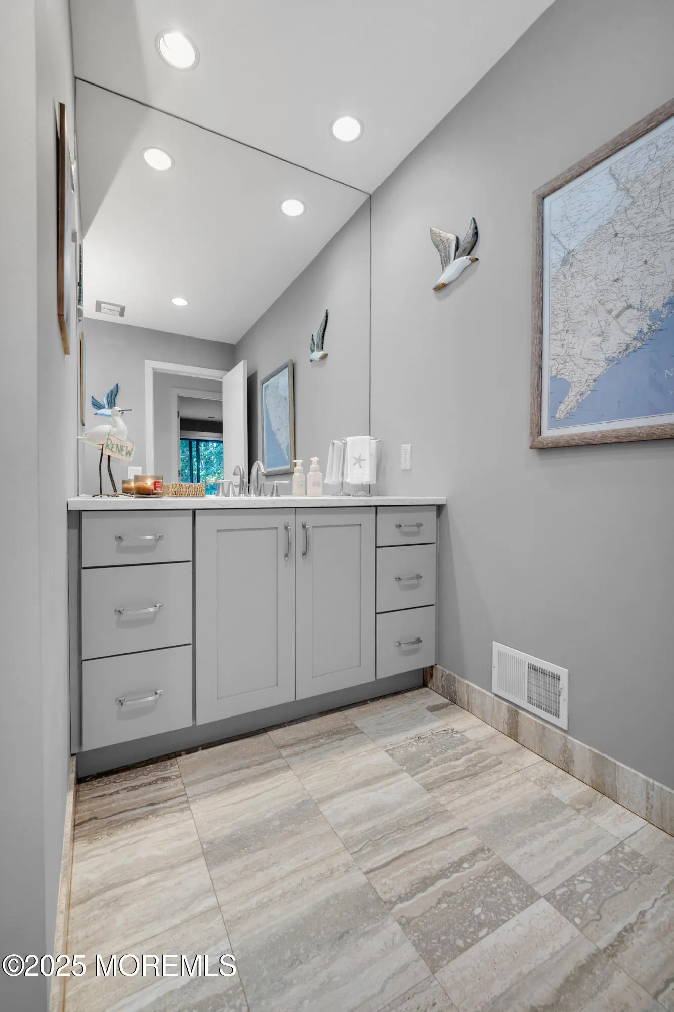 Allenwood, New Jersey 08720, United States, 3 Bedrooms Bedrooms, ,4 BathroomsBathrooms,Residential,Active,214596