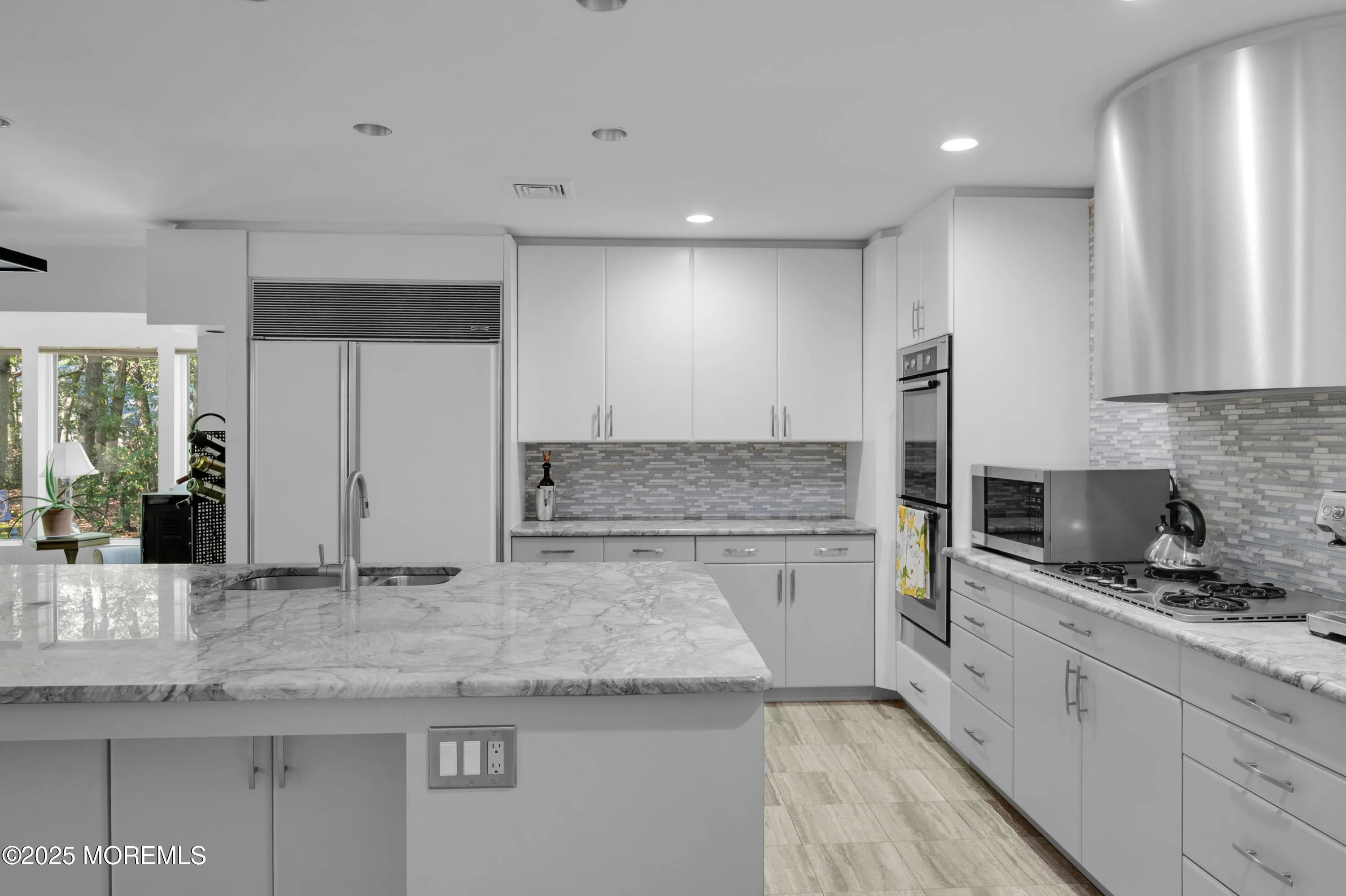 Allenwood, New Jersey 08720, United States, 3 Bedrooms Bedrooms, ,4 BathroomsBathrooms,Residential,Active,214596