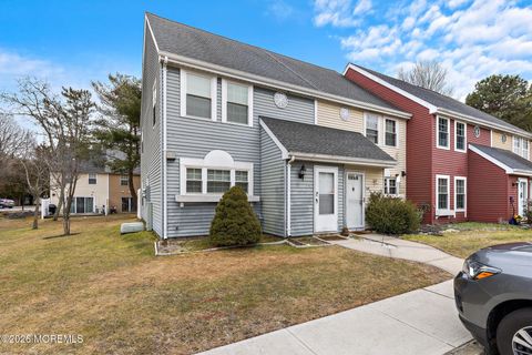 Homes For Sale - 210 Osprey Court<br/> Tuckerton, NJ 08087