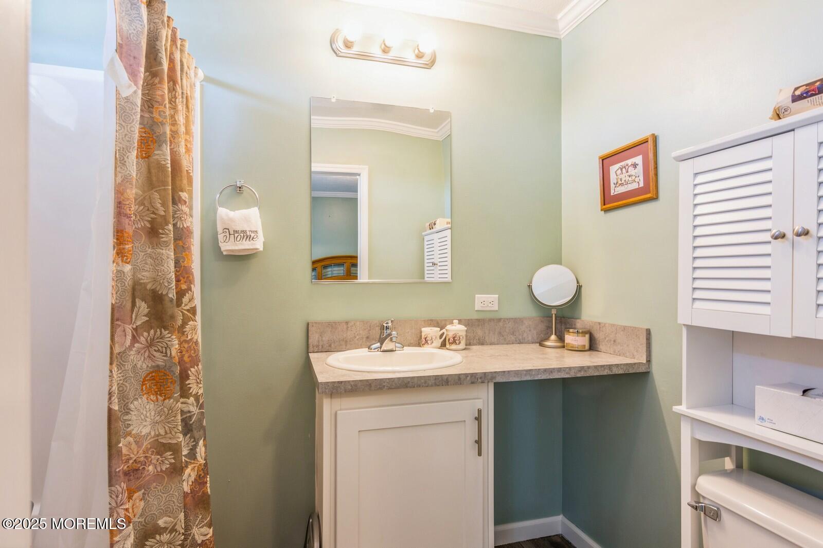 70 Herman Boulevard, Hazlet, New Jersey image 9