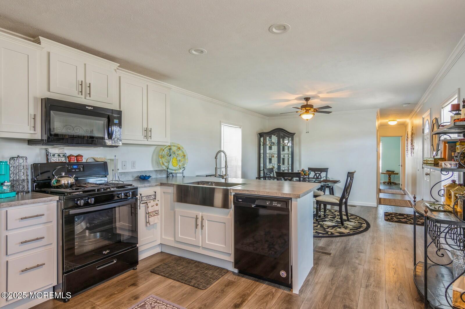 70 Herman Boulevard, Hazlet, New Jersey image 3
