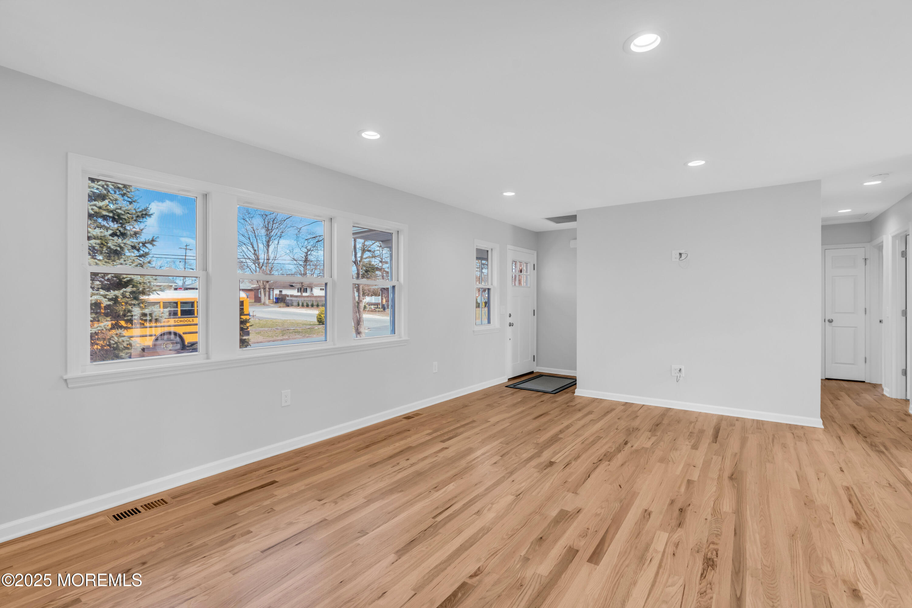 102 Washington Drive, Brick, New Jersey image 3