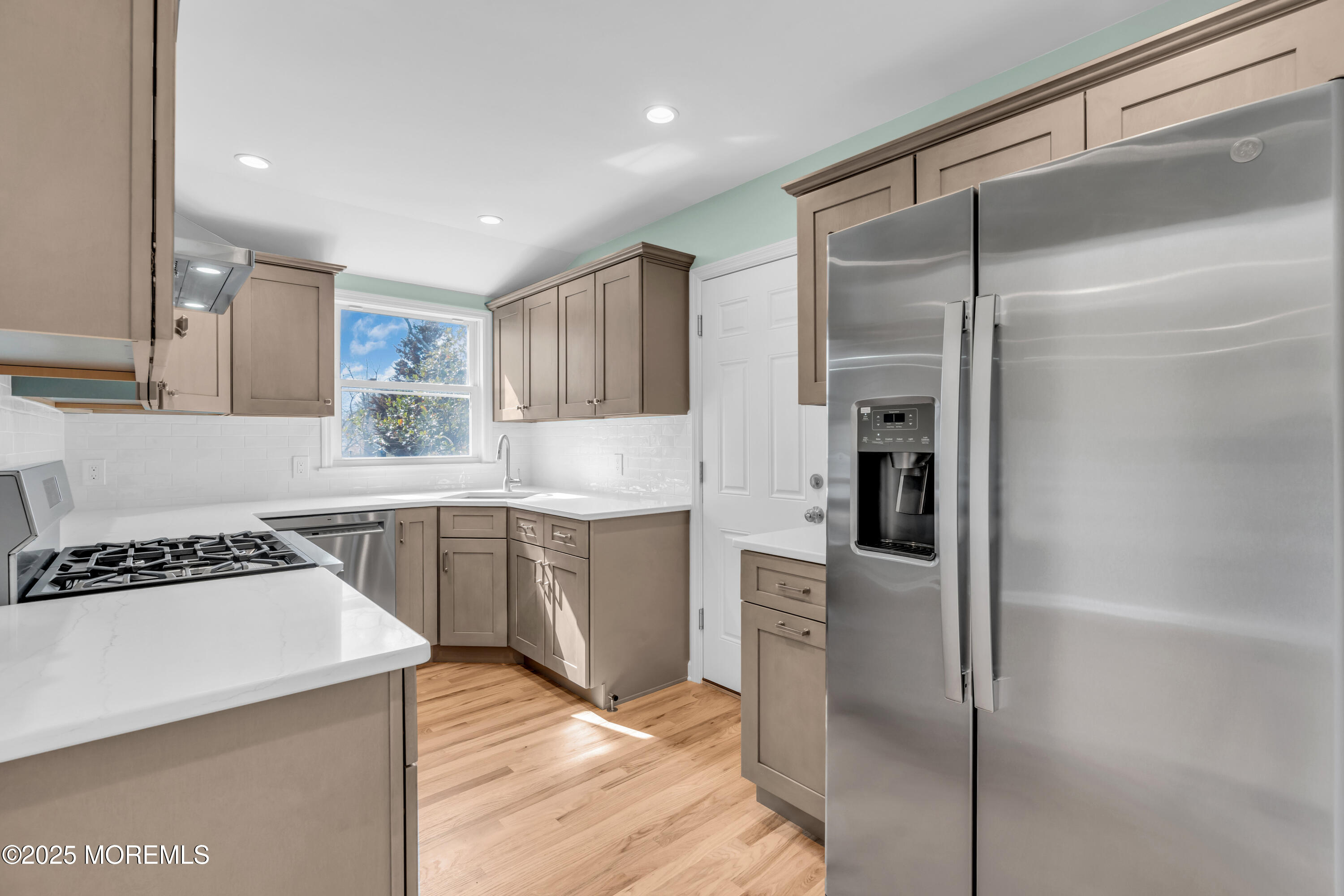 102 Washington Drive, Brick, New Jersey image 7