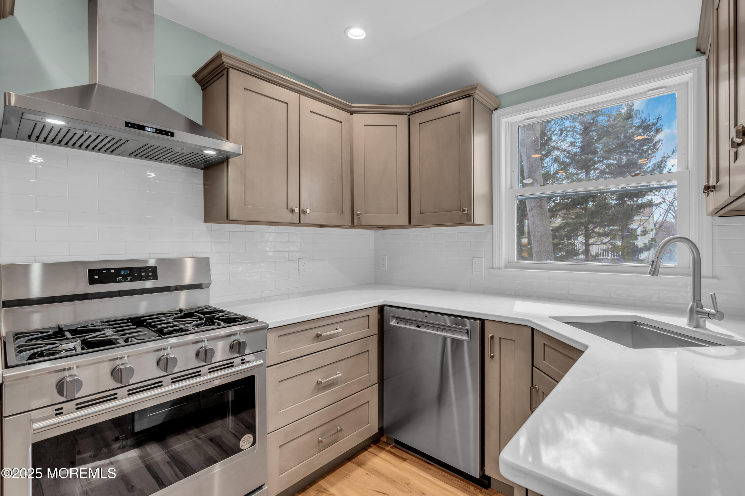 102 Washington Drive, Brick, New Jersey image 9