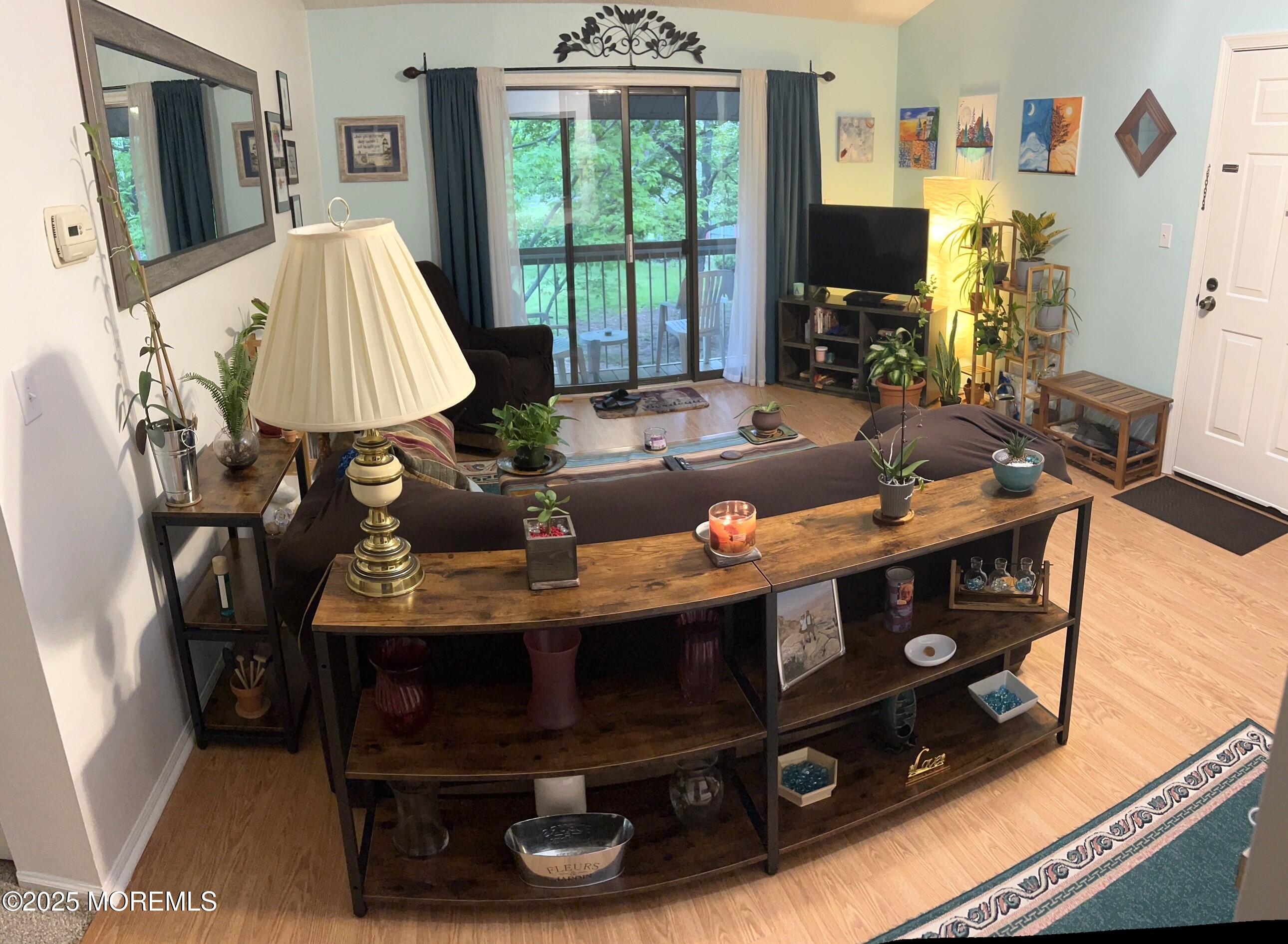 22 Crabapple Lane, Franklin Park, New Jersey image 5