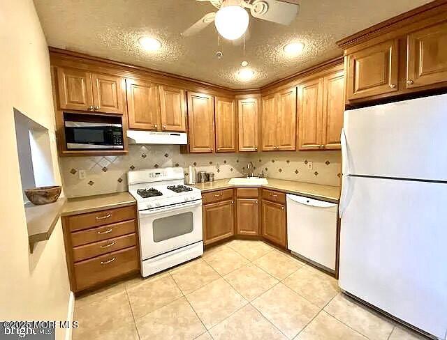 22 Crabapple Lane, Franklin Park, New Jersey image 8