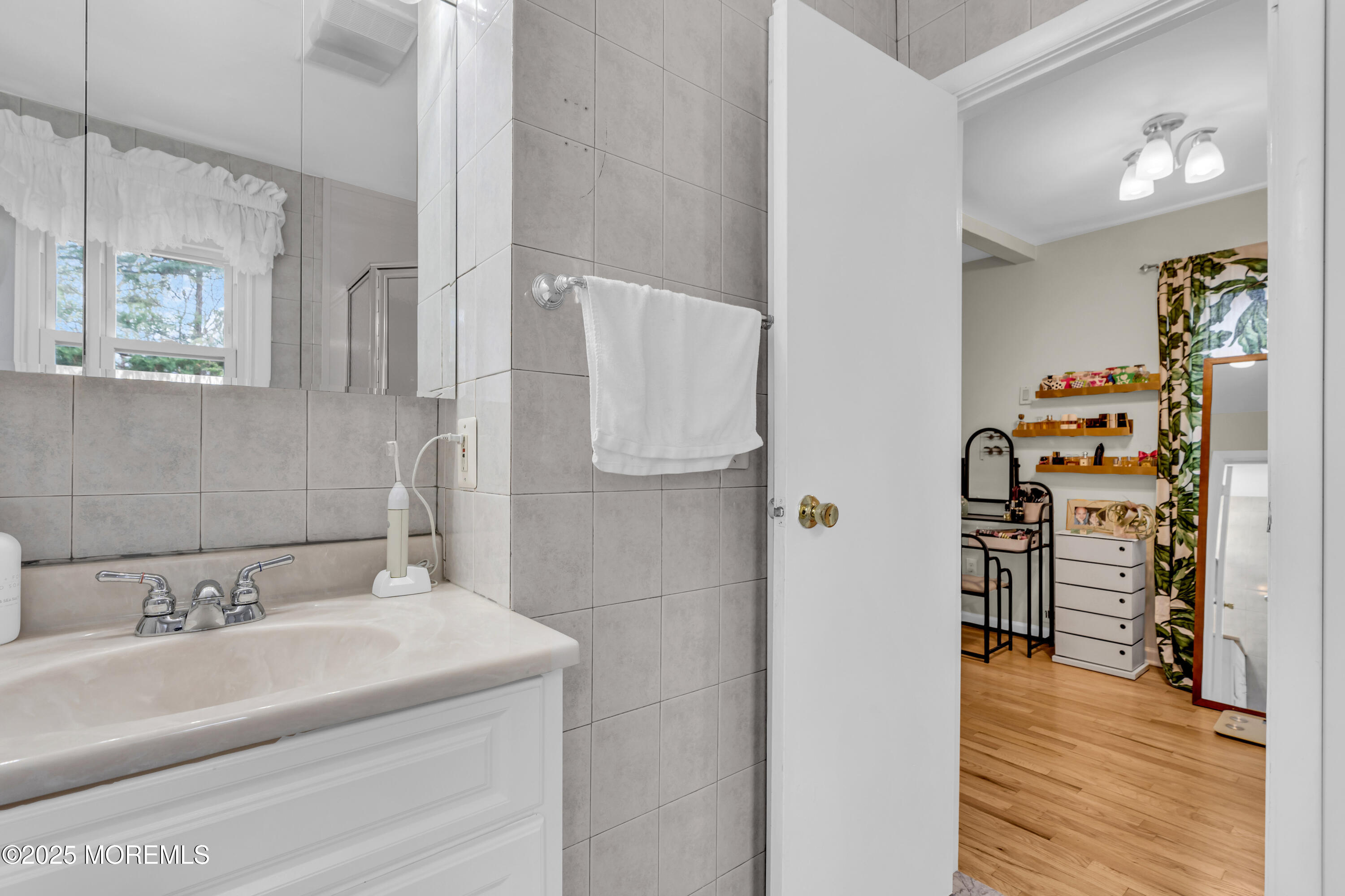 10 Kings Road, East Brunswick, New Jersey image 21